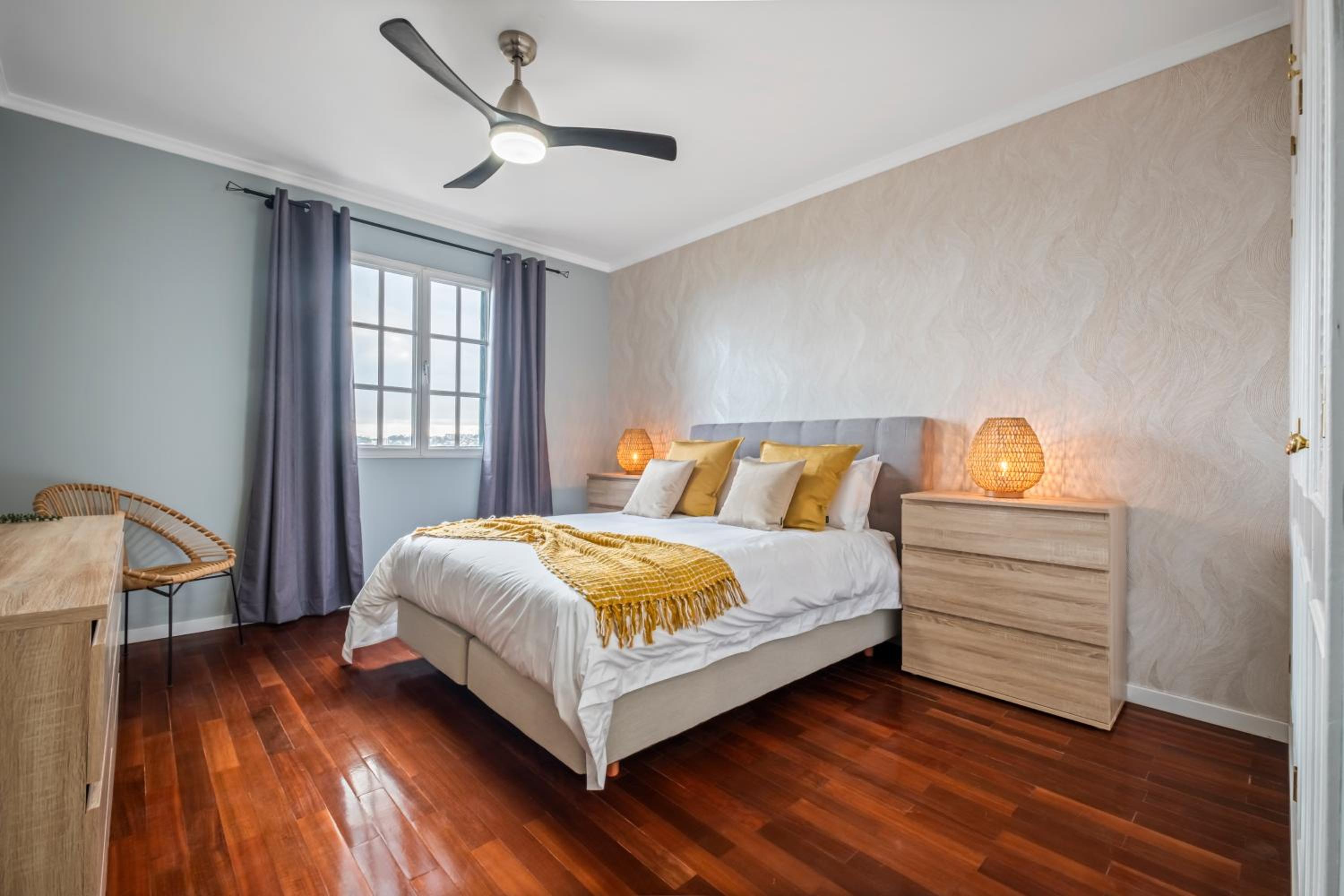 Apartment with Sea View photo 1