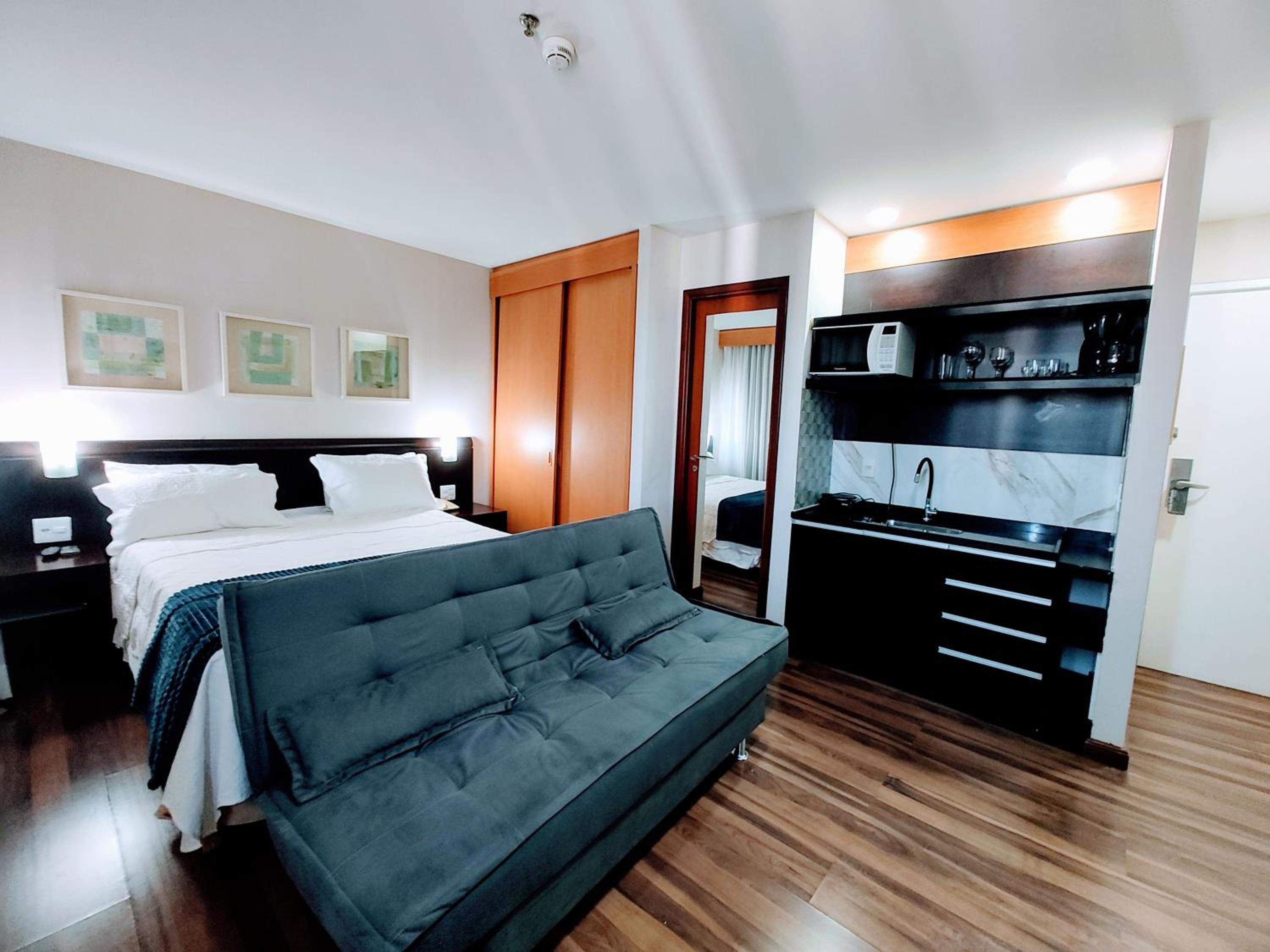 Apartment with City View
