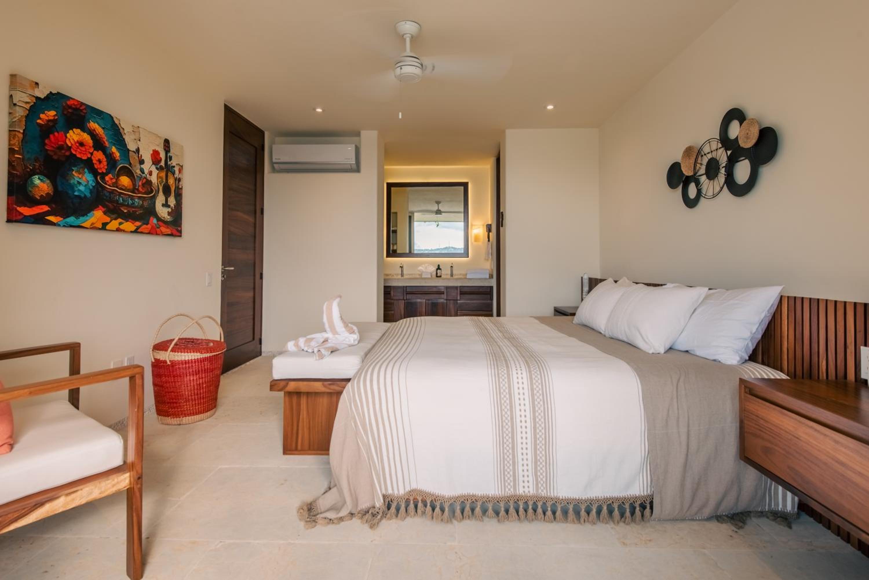 Appartamento con 2 Camere da Letto, Balcone e Terrazza