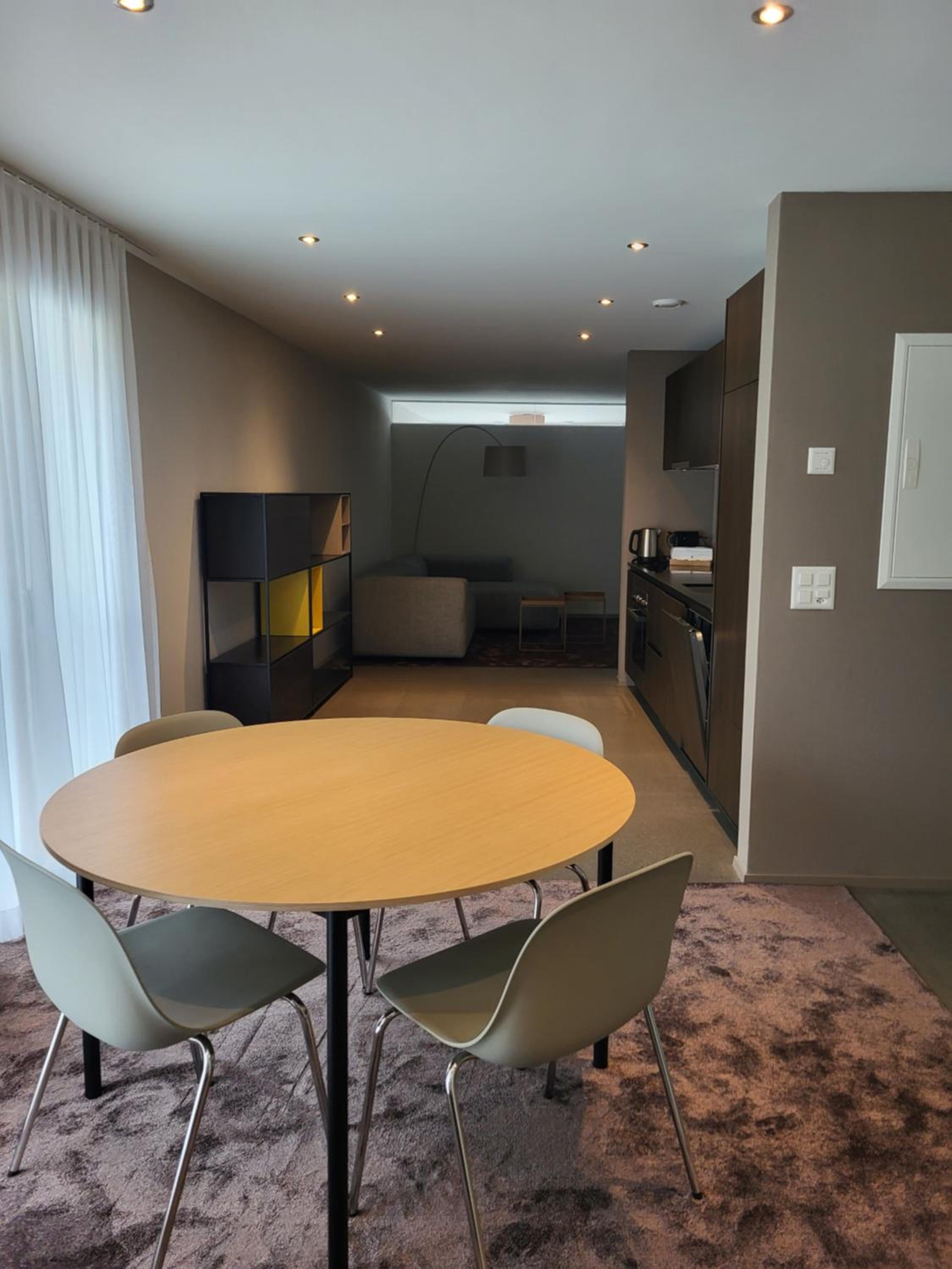 Apartment with Balcony photo 2