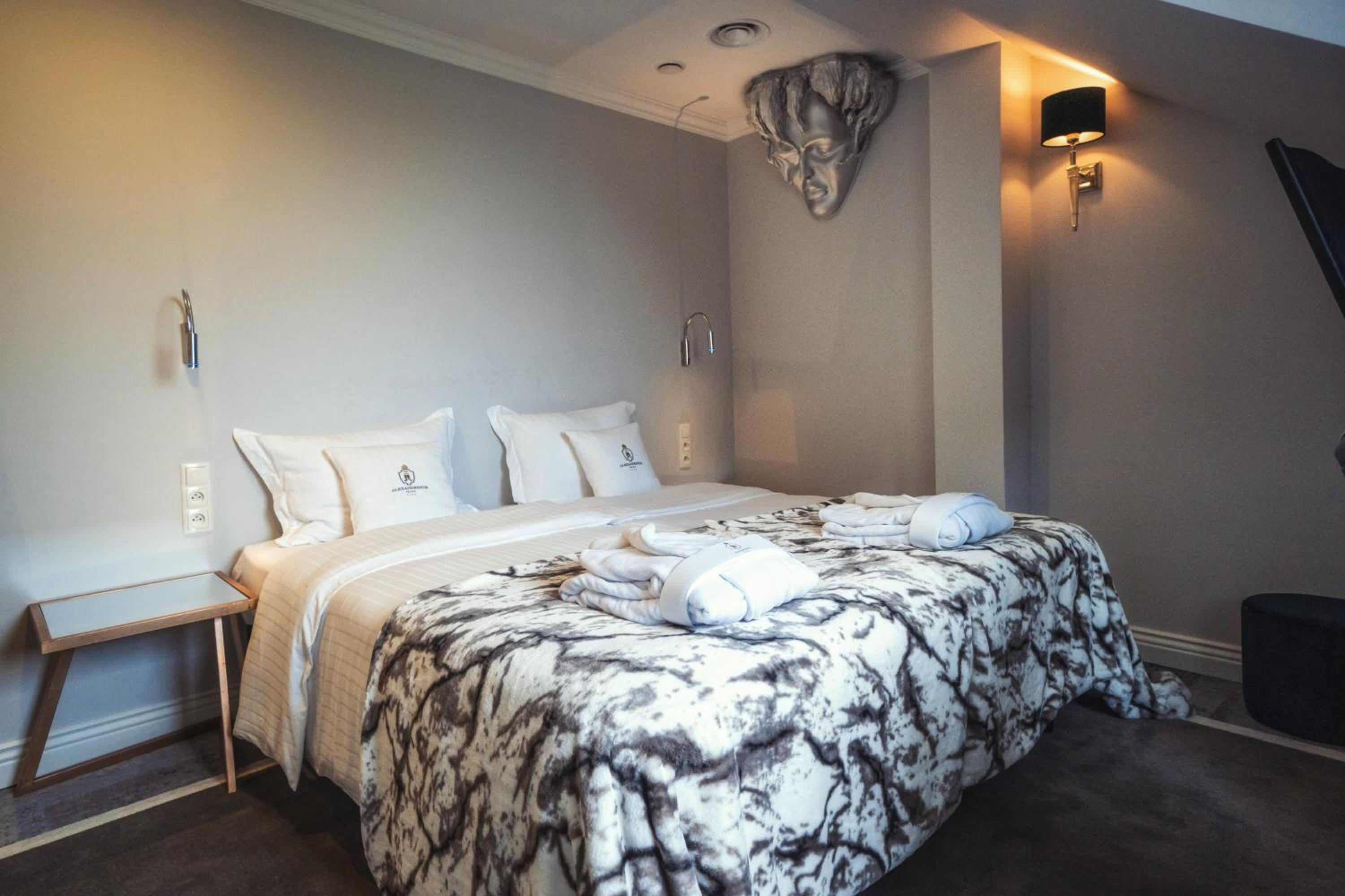 Family Studio Apartment in the Residence - Photo 1
