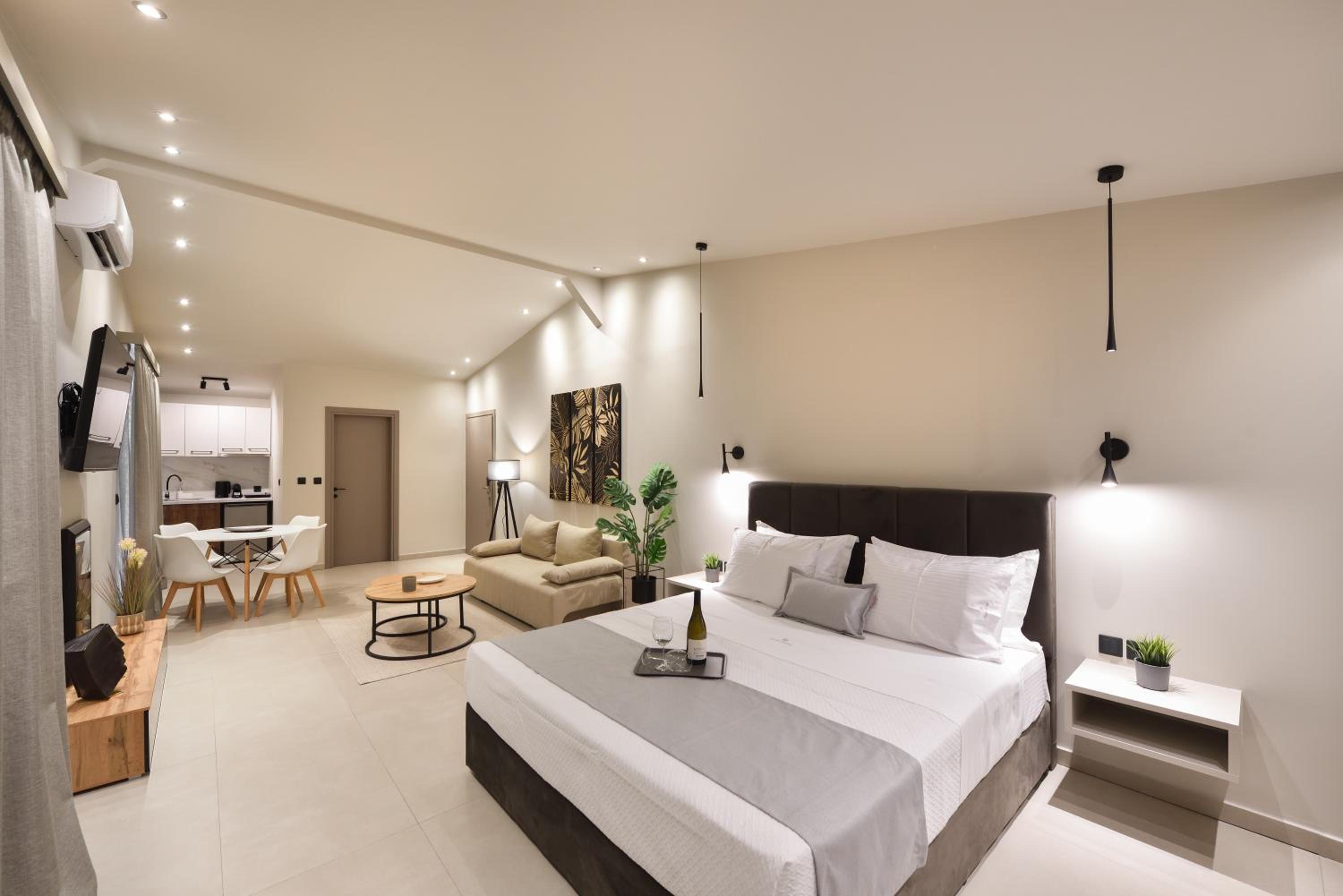 Superior Suite with Sea View photo 2