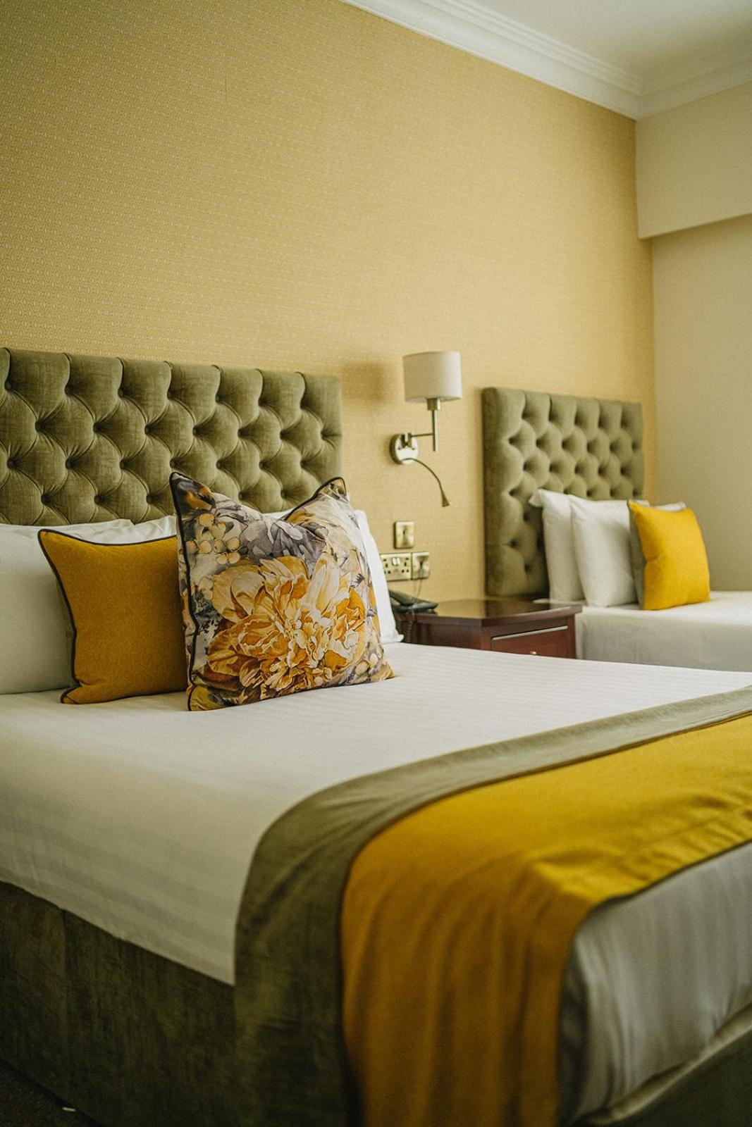 Double or Twin Room photo 3
