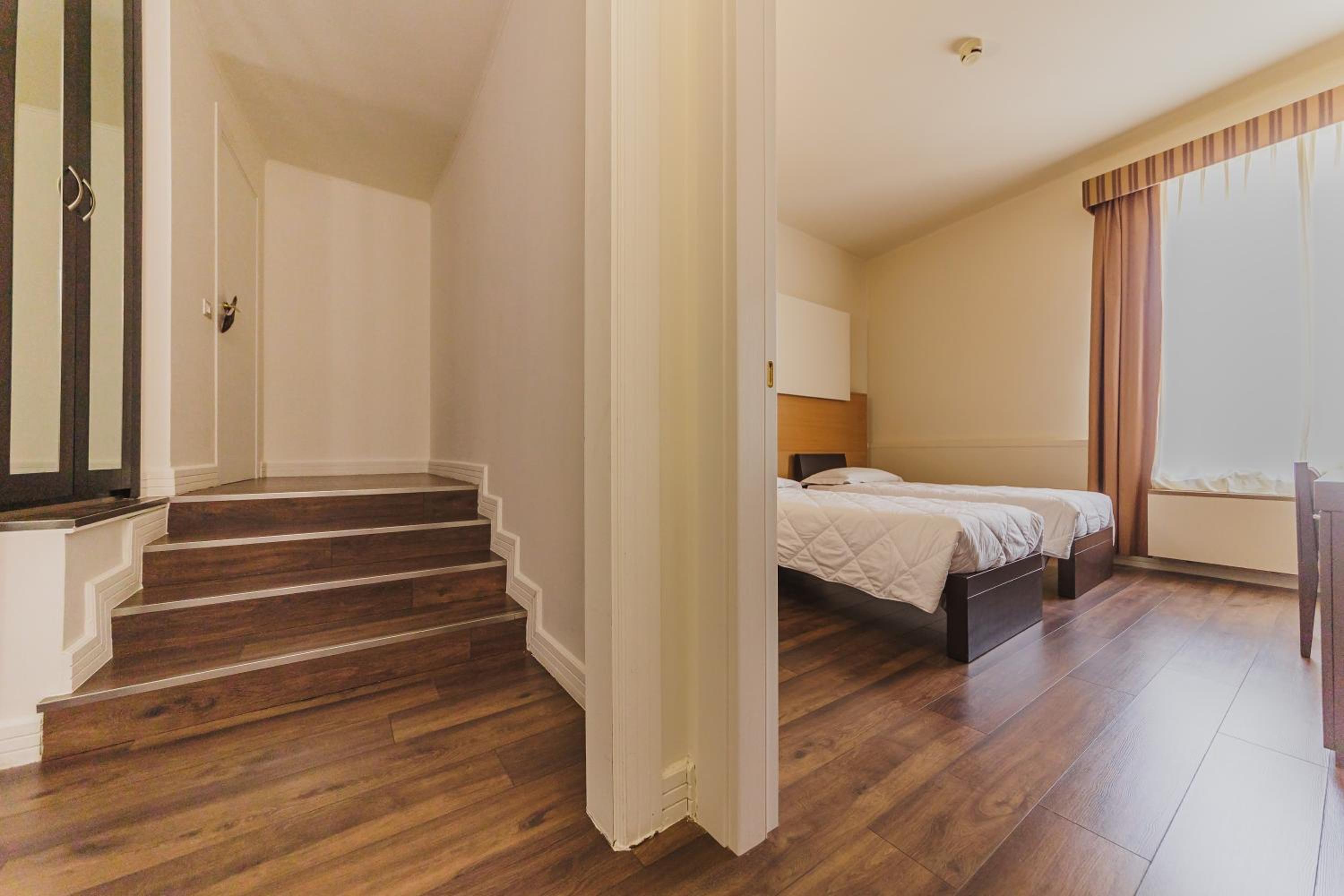 Double or Twin Room photo 2