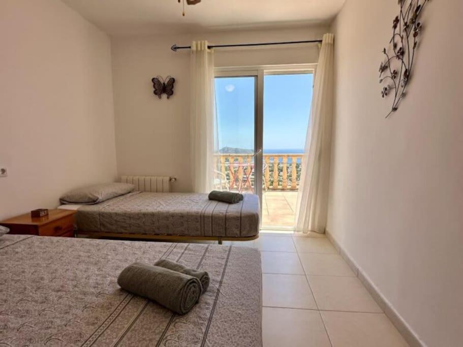 Villa de Tres Habitaciones