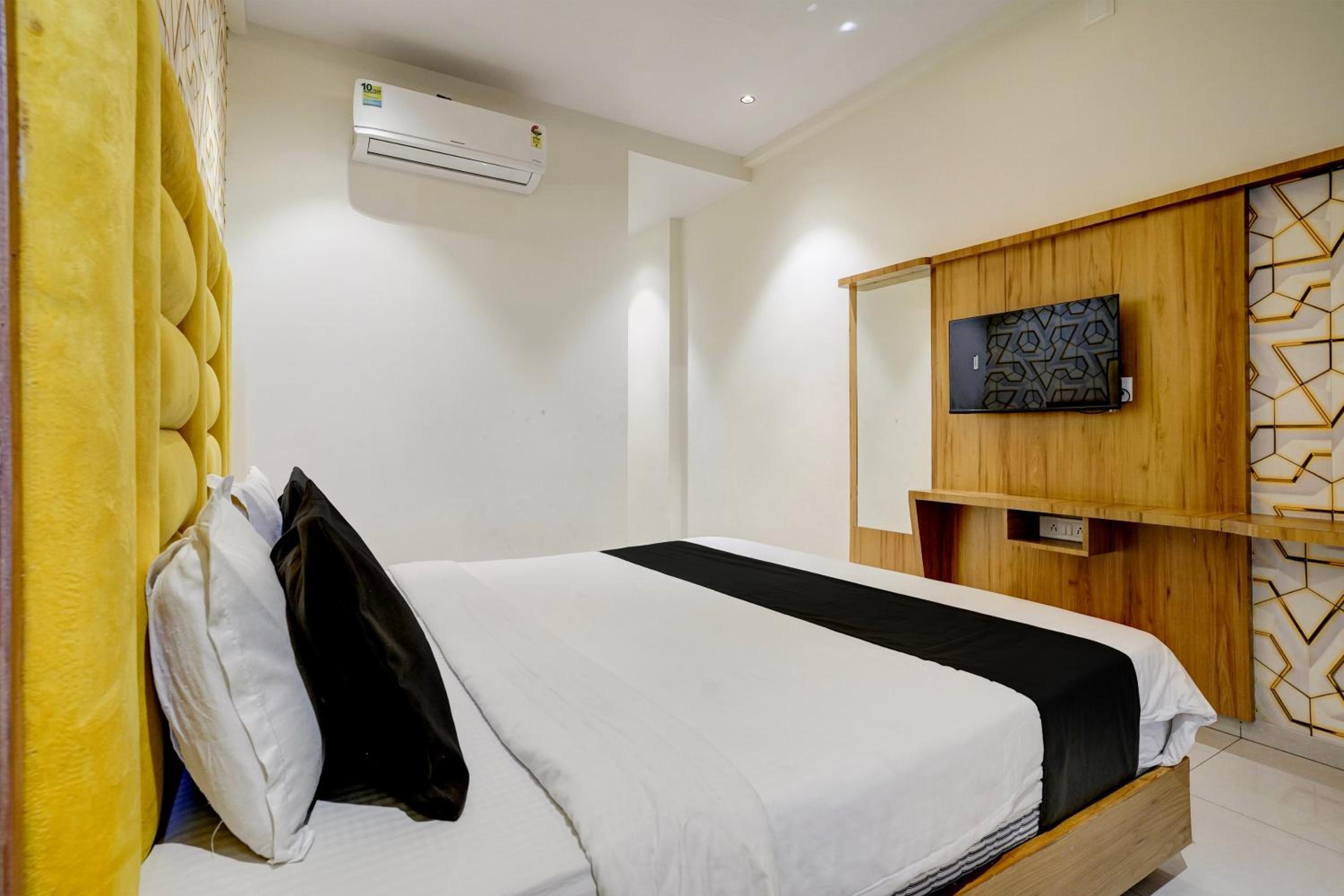 Classic Triple Room