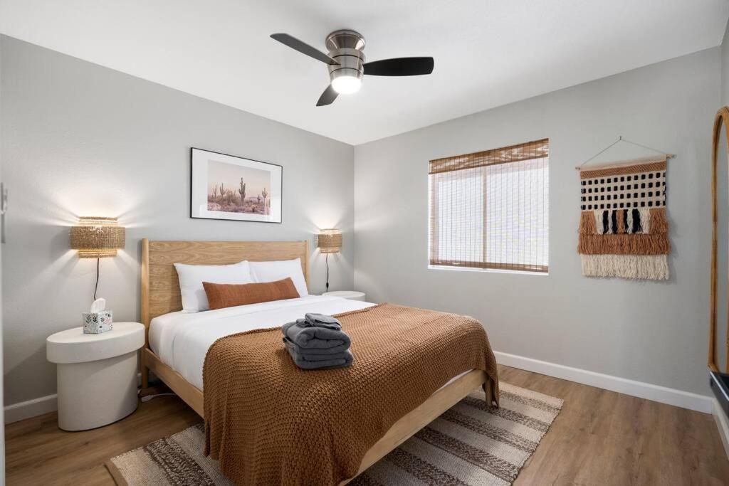 Three-Bedroom House photo 1