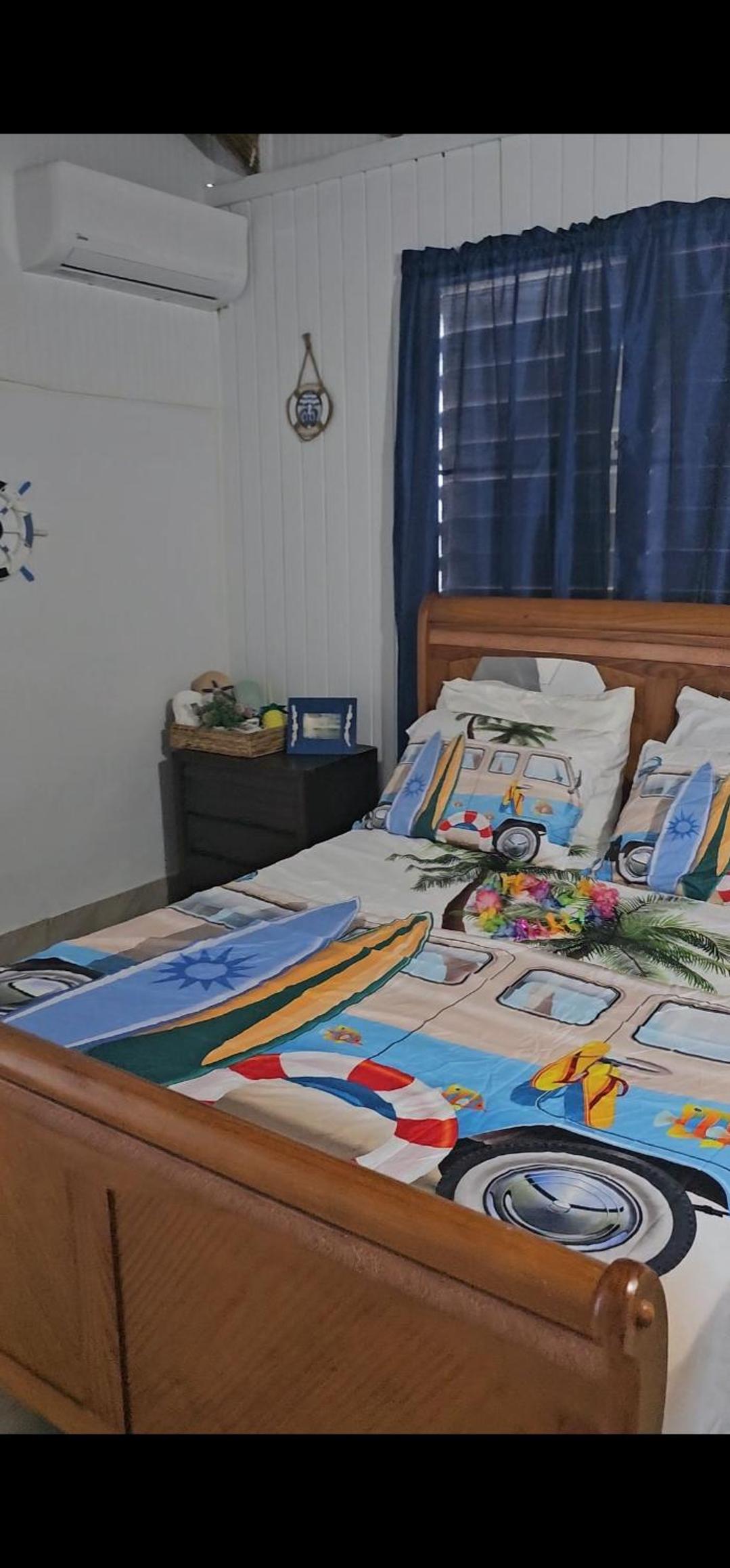 One-Bedroom Apartment with Balcony