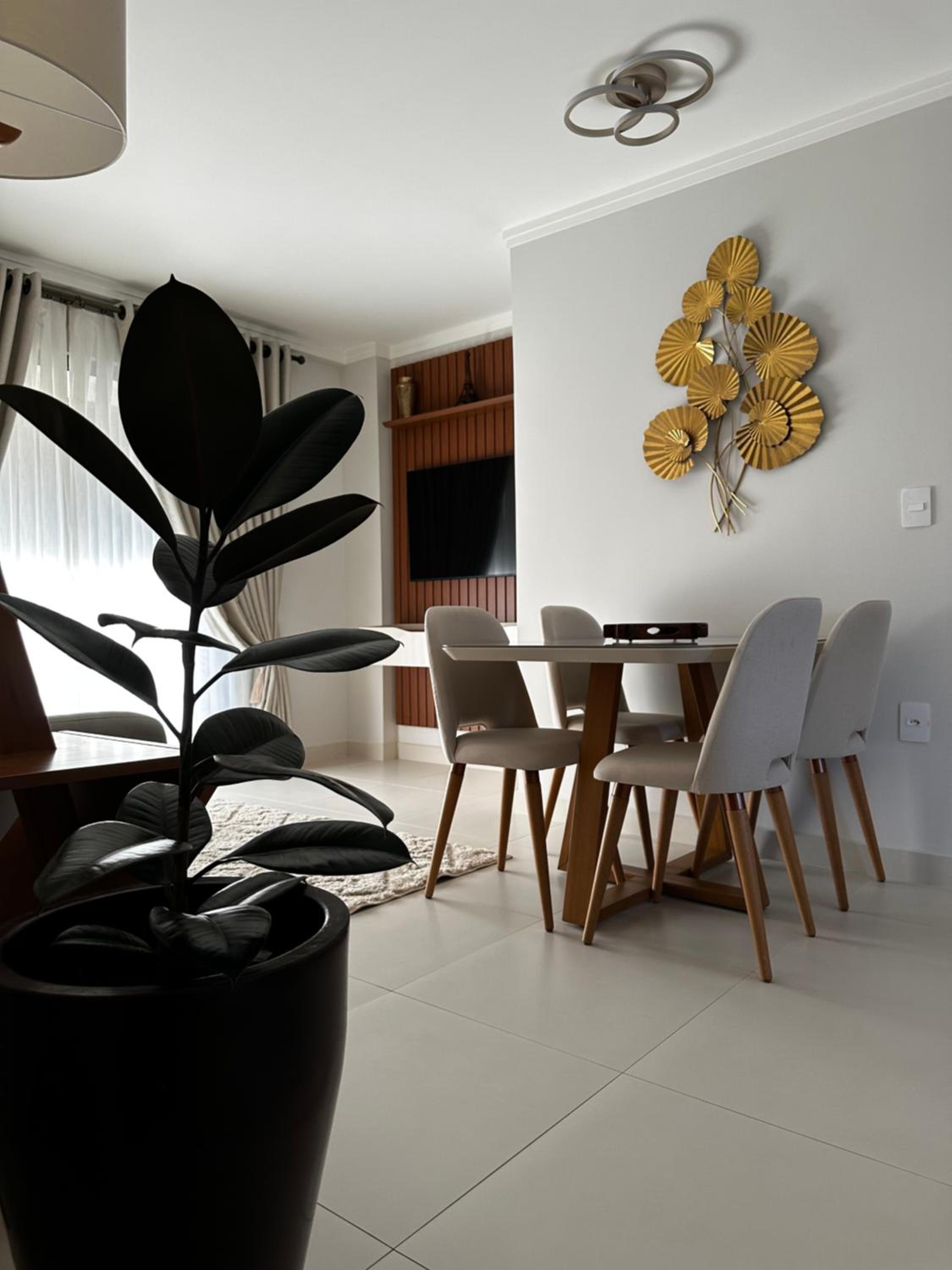 Two-Bedroom Deluxe Apartment with Balcony photo 3
