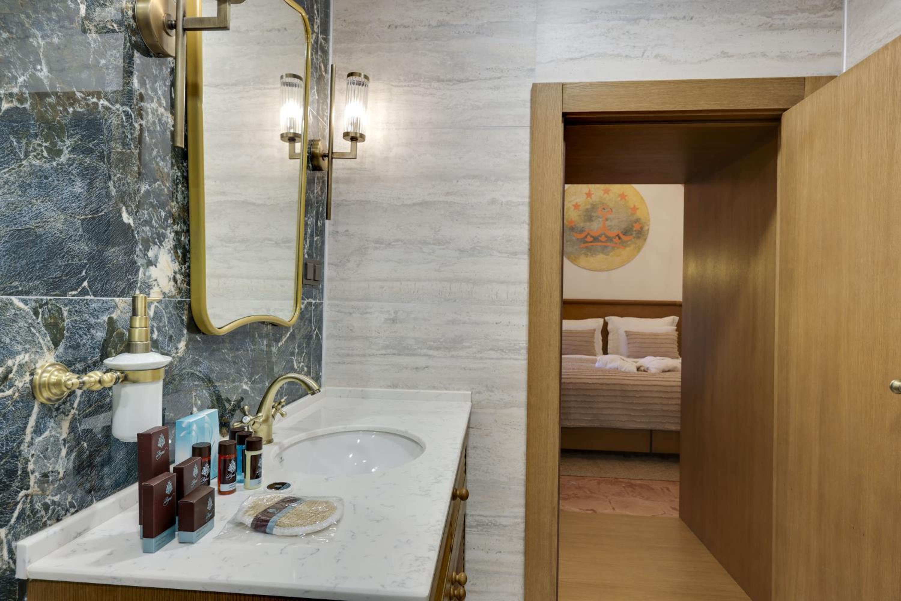 Superior Double Room - Photo 5