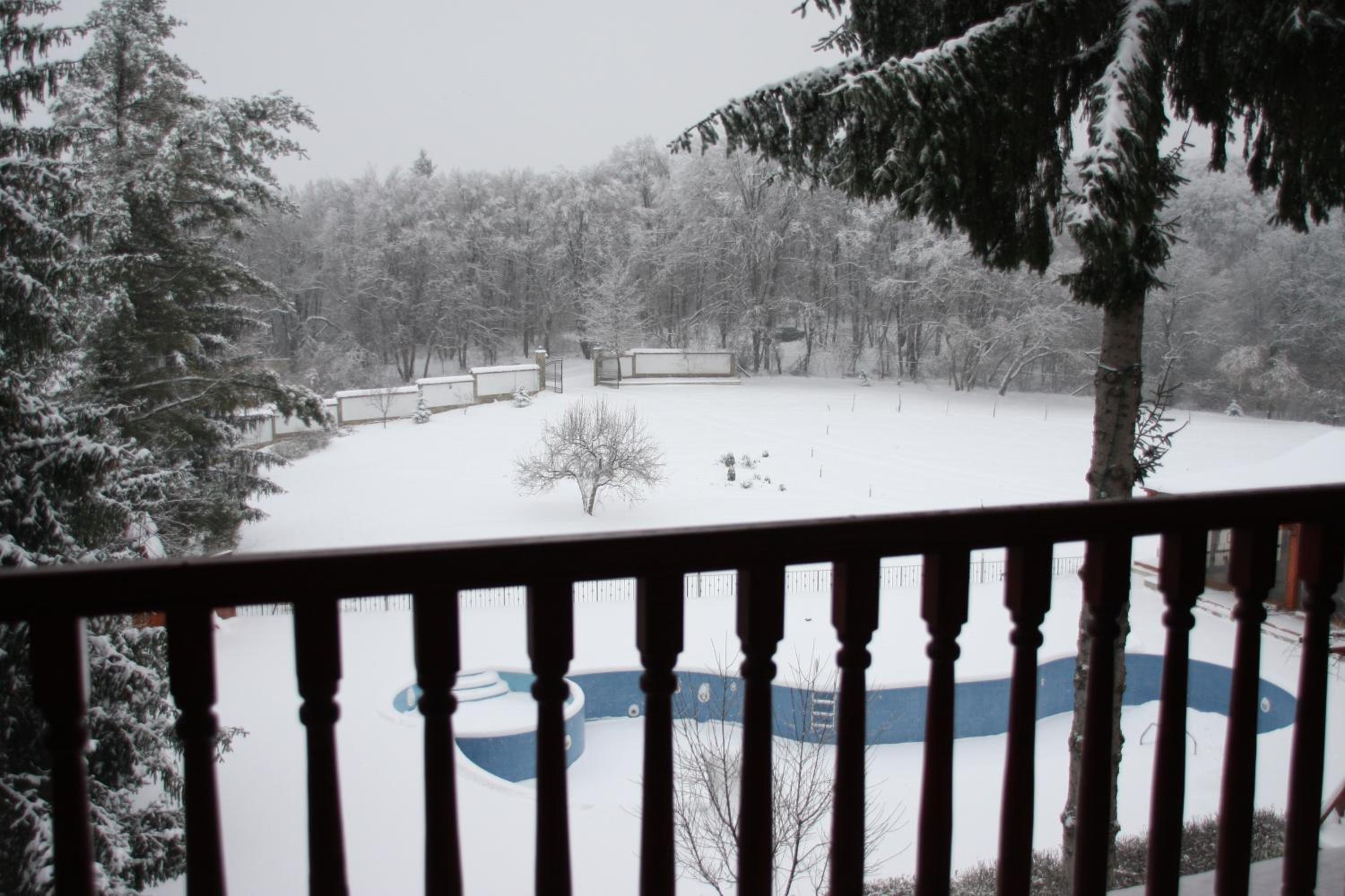 Triple Room with View - Photo 2