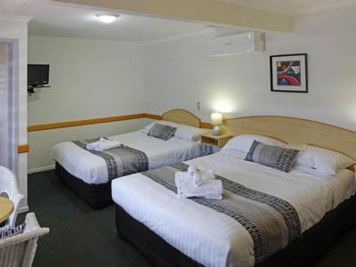 Deluxe Double Or Twin Room photo 1