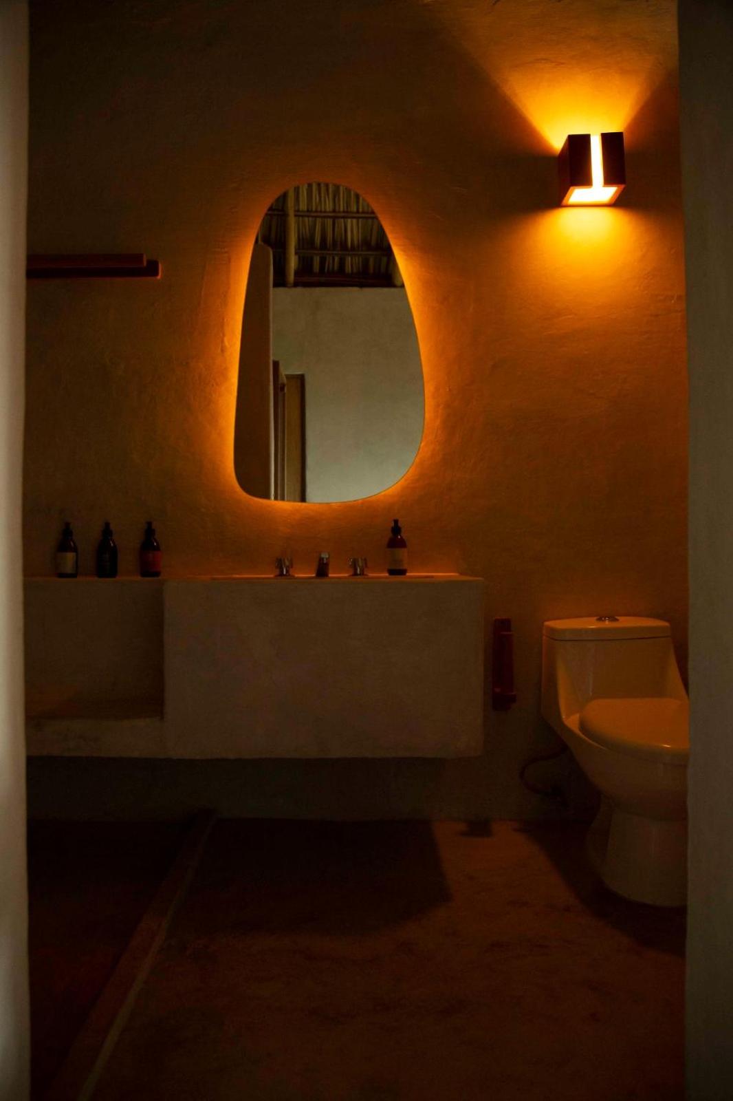 Queen Suite - Photo 5