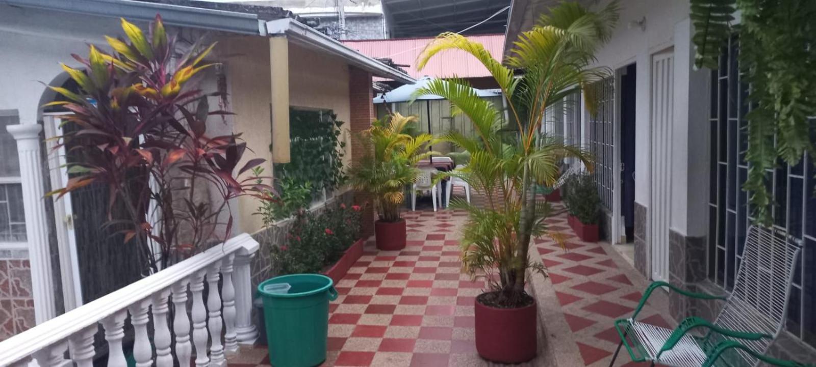 Villa photo 2