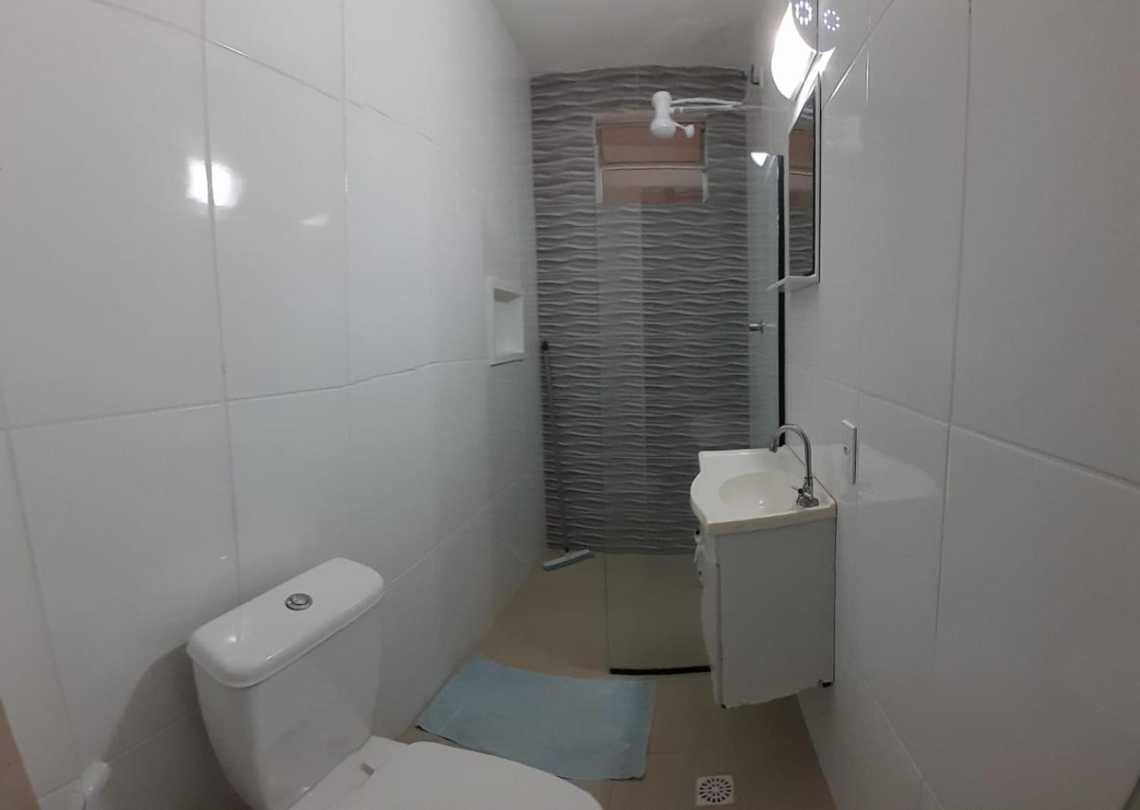 Economy Triple Room With Shared Bathroom photo 2