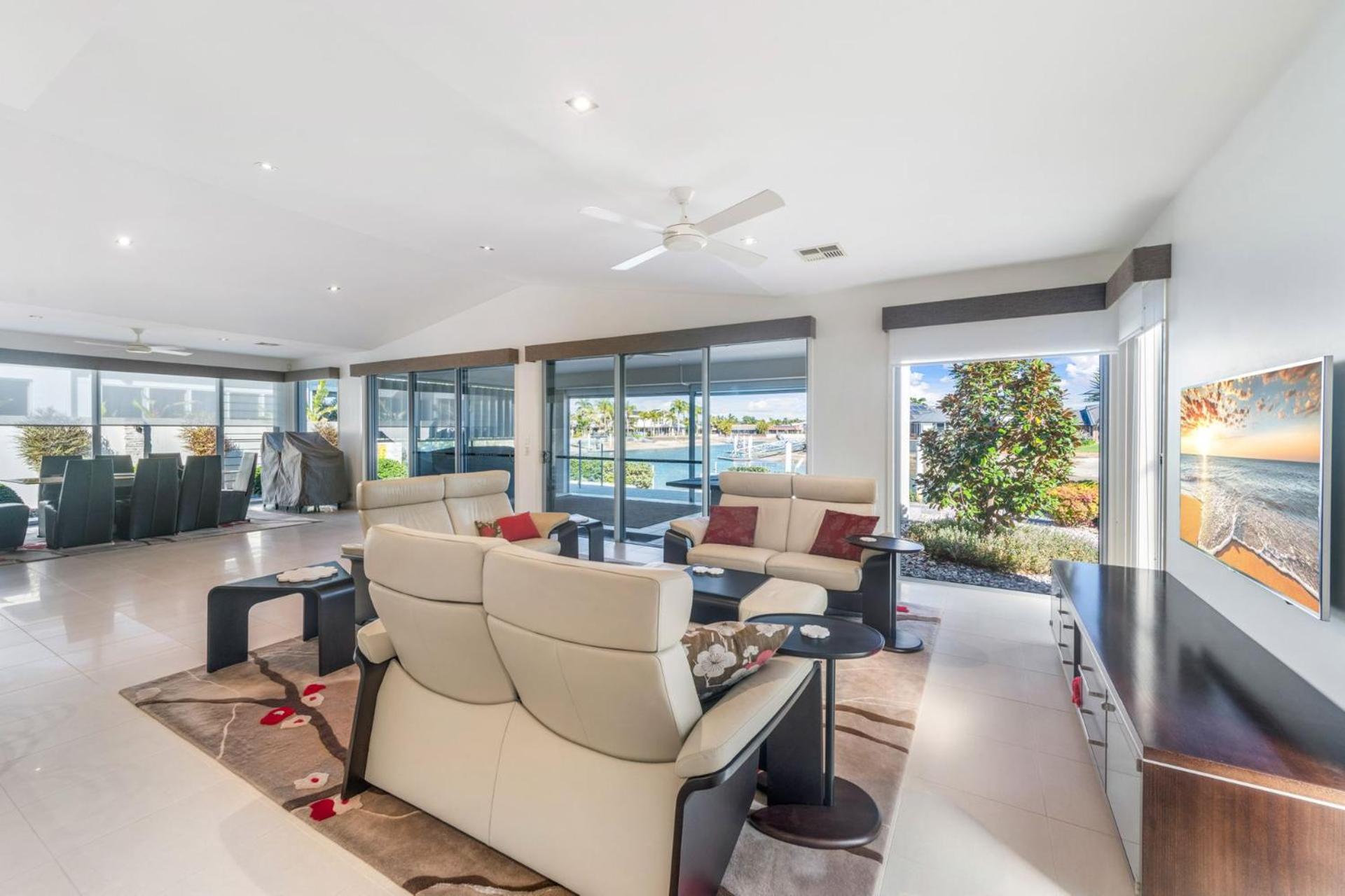 Four-Bedroom House photo 1