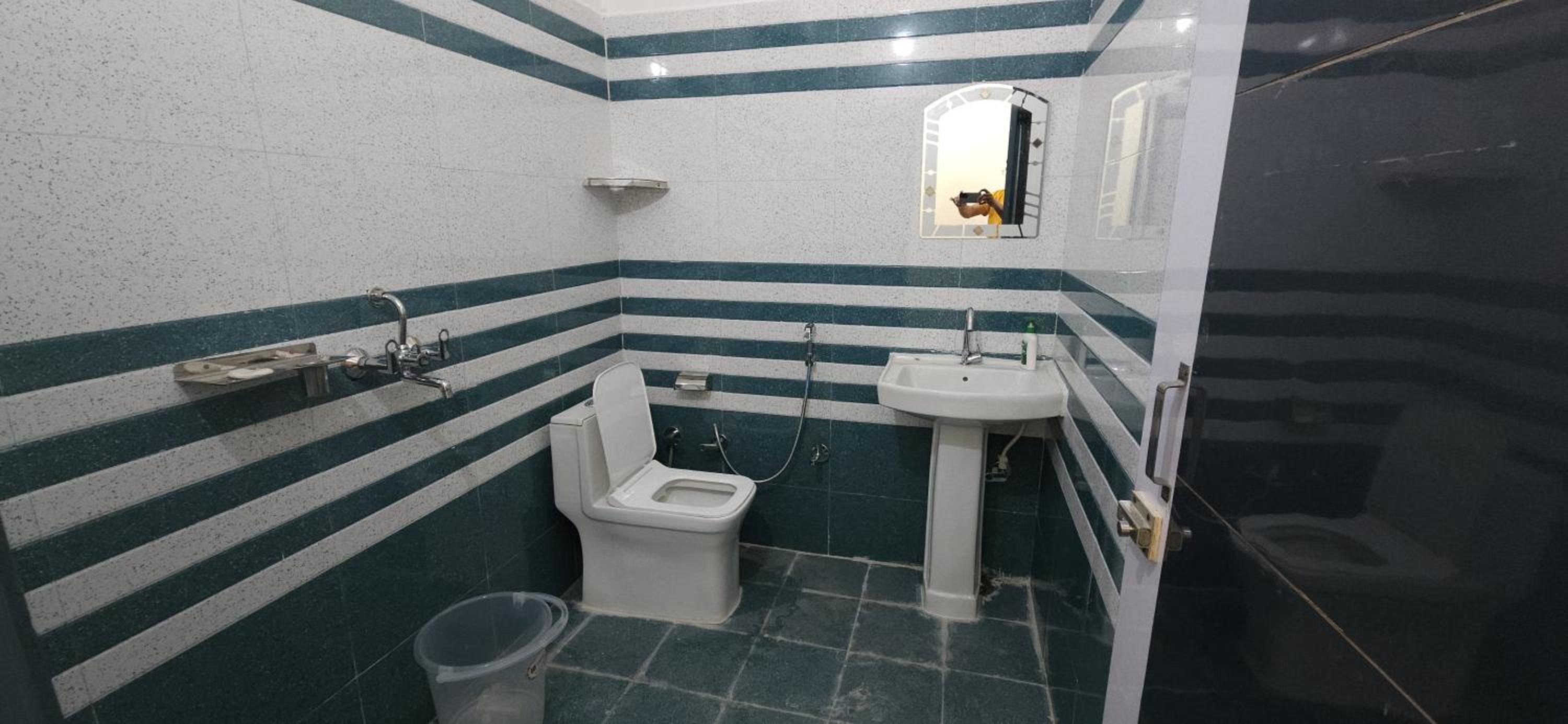 Deluxe Double Room with Bath photo 2