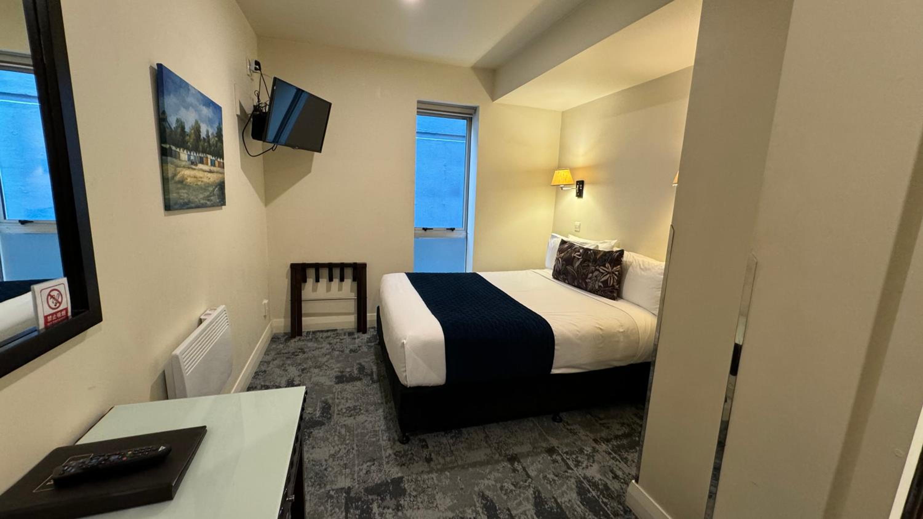 Double Room - Photo 1