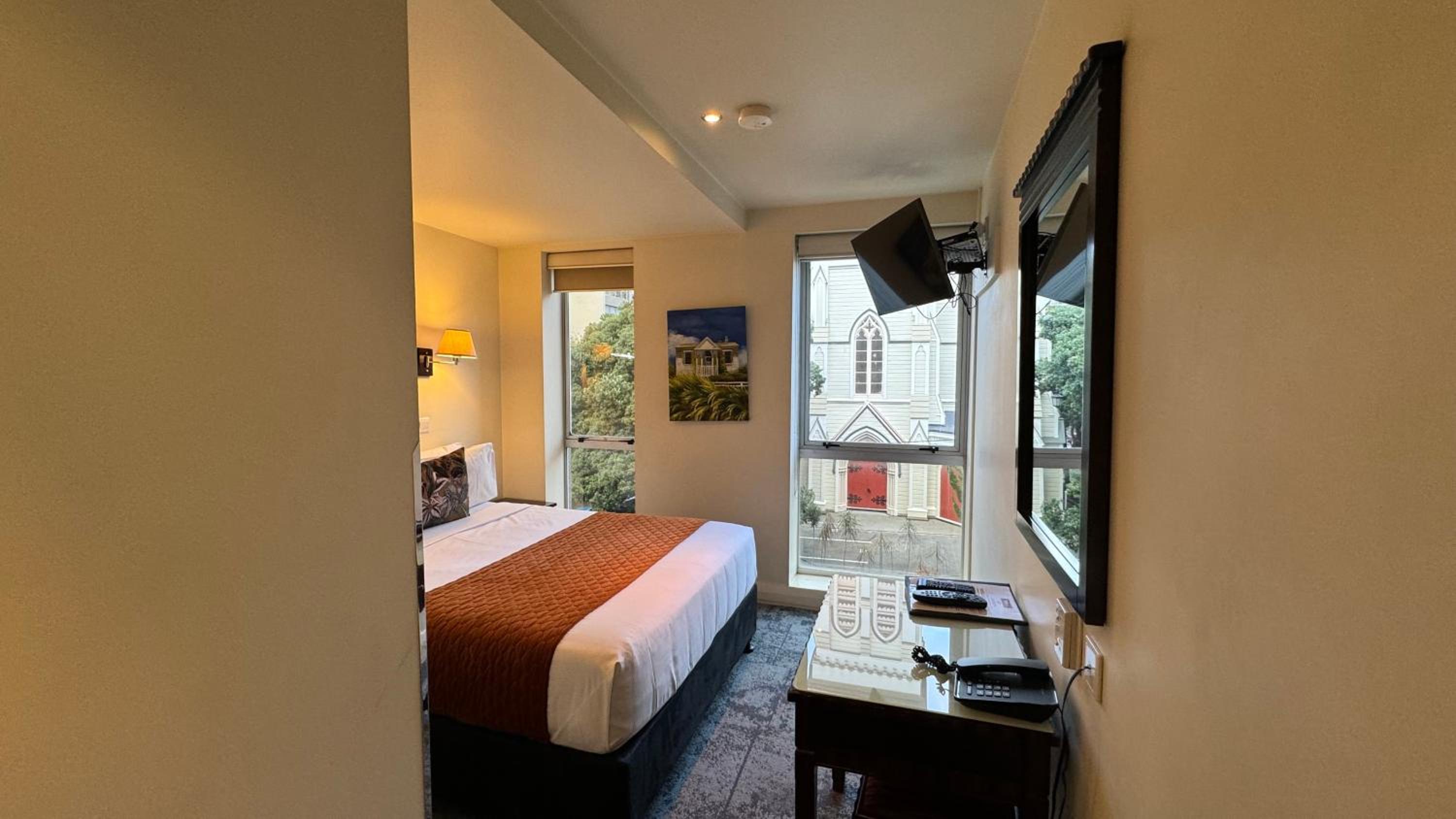 Double Room - Photo 4