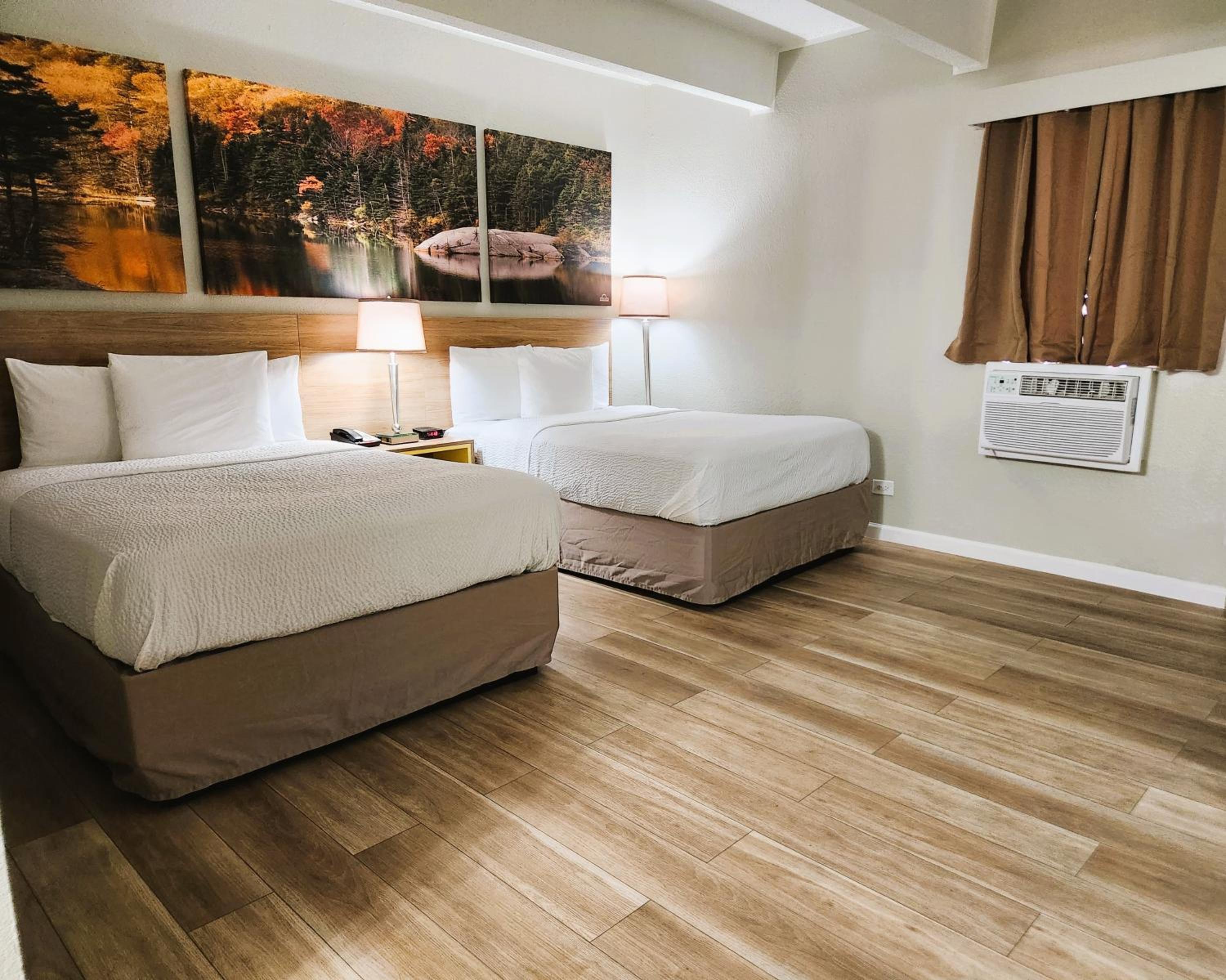 Double Room with Two Double Beds - Non-Smoking - Photo 3
