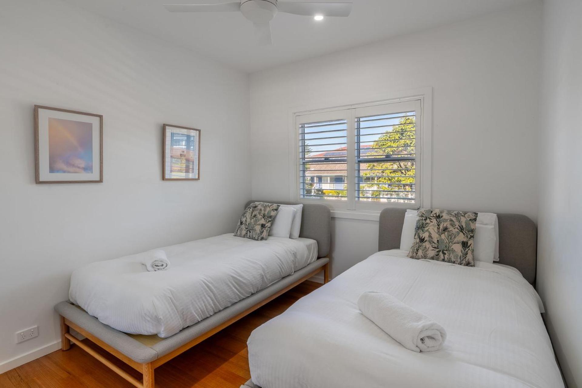 Three-Bedroom House photo 2