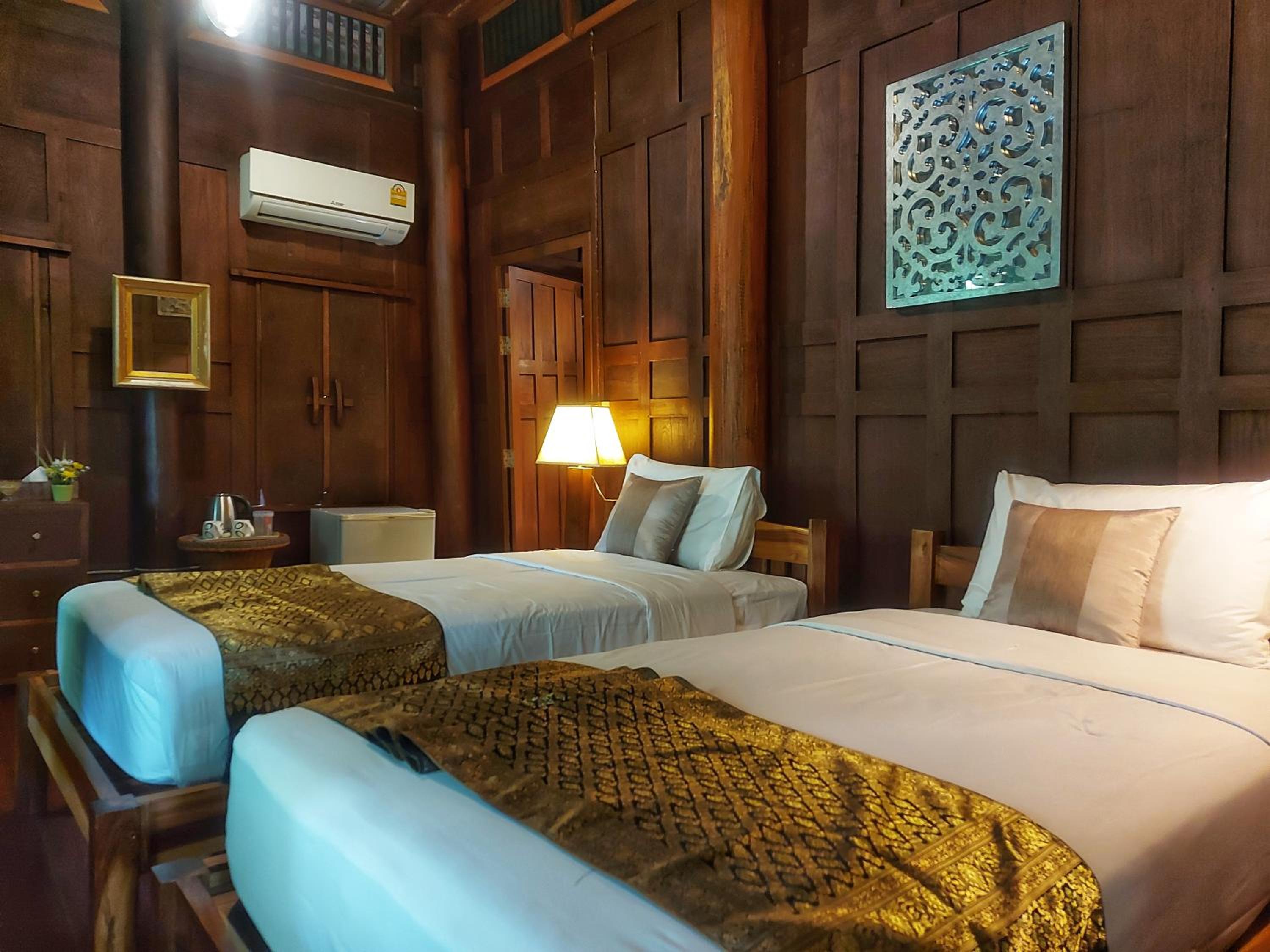 Twin Room - Photo 1