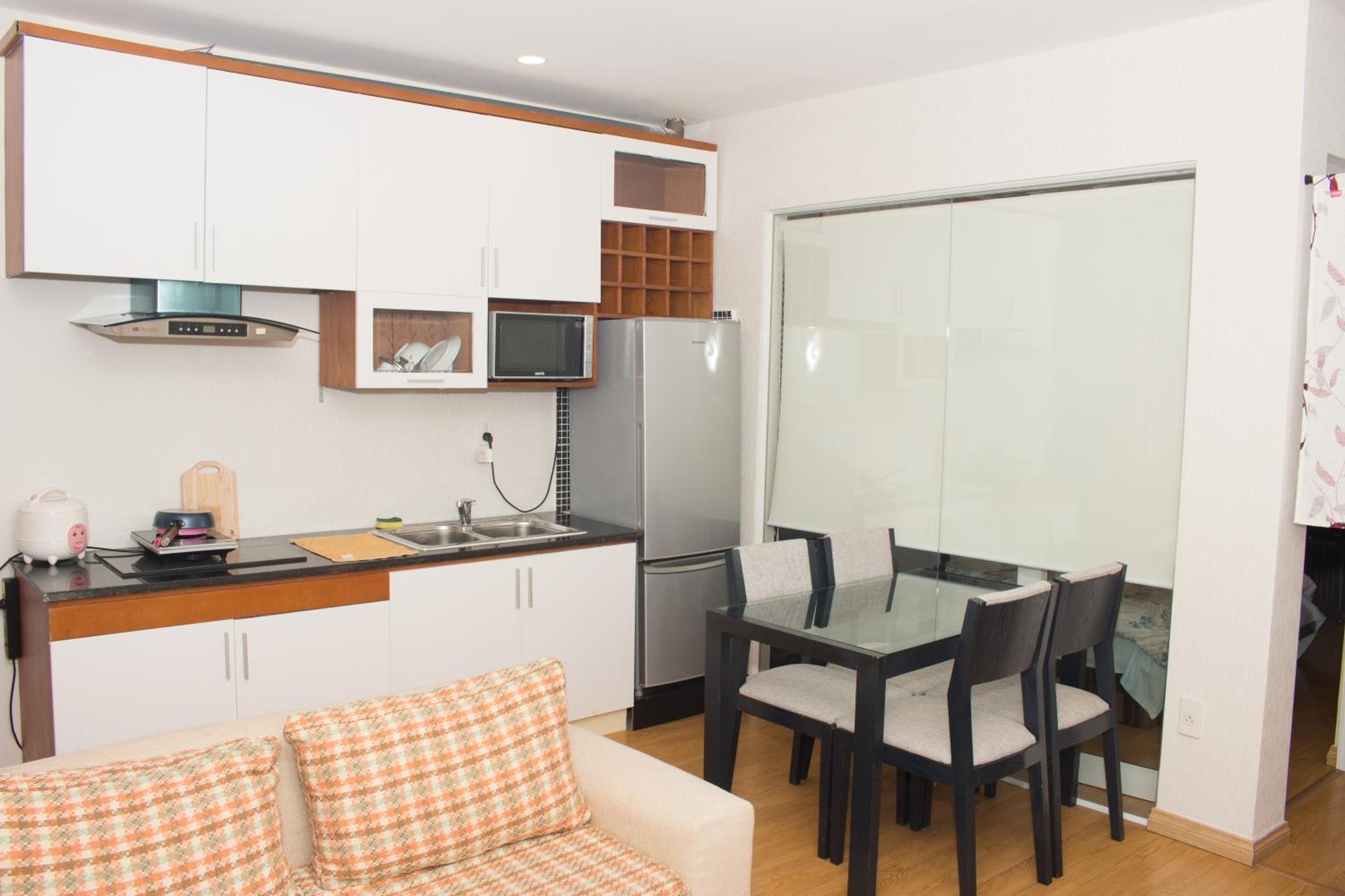 One-Bedroom Apartment photo 3
