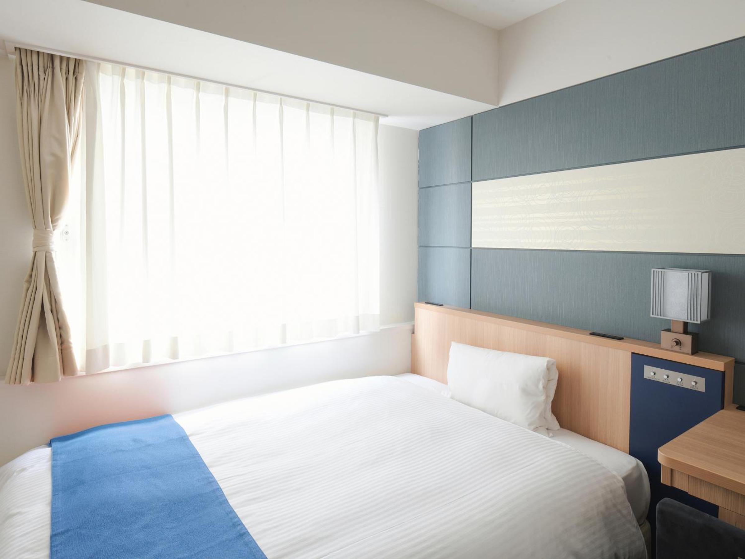 Single Room - Non-Smoking photo 1