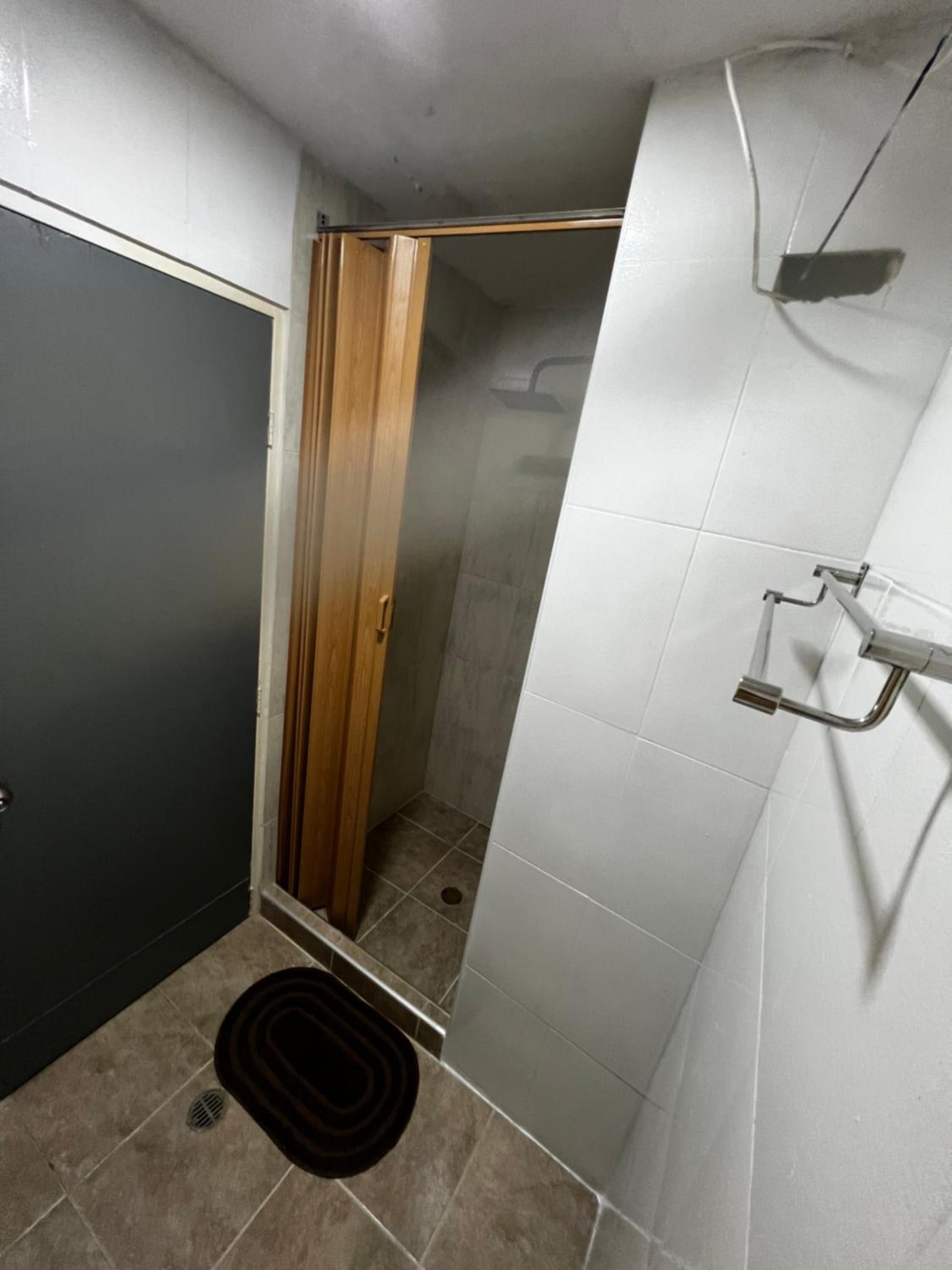 Three-Bedroom Apartment With Mountain View photo 3