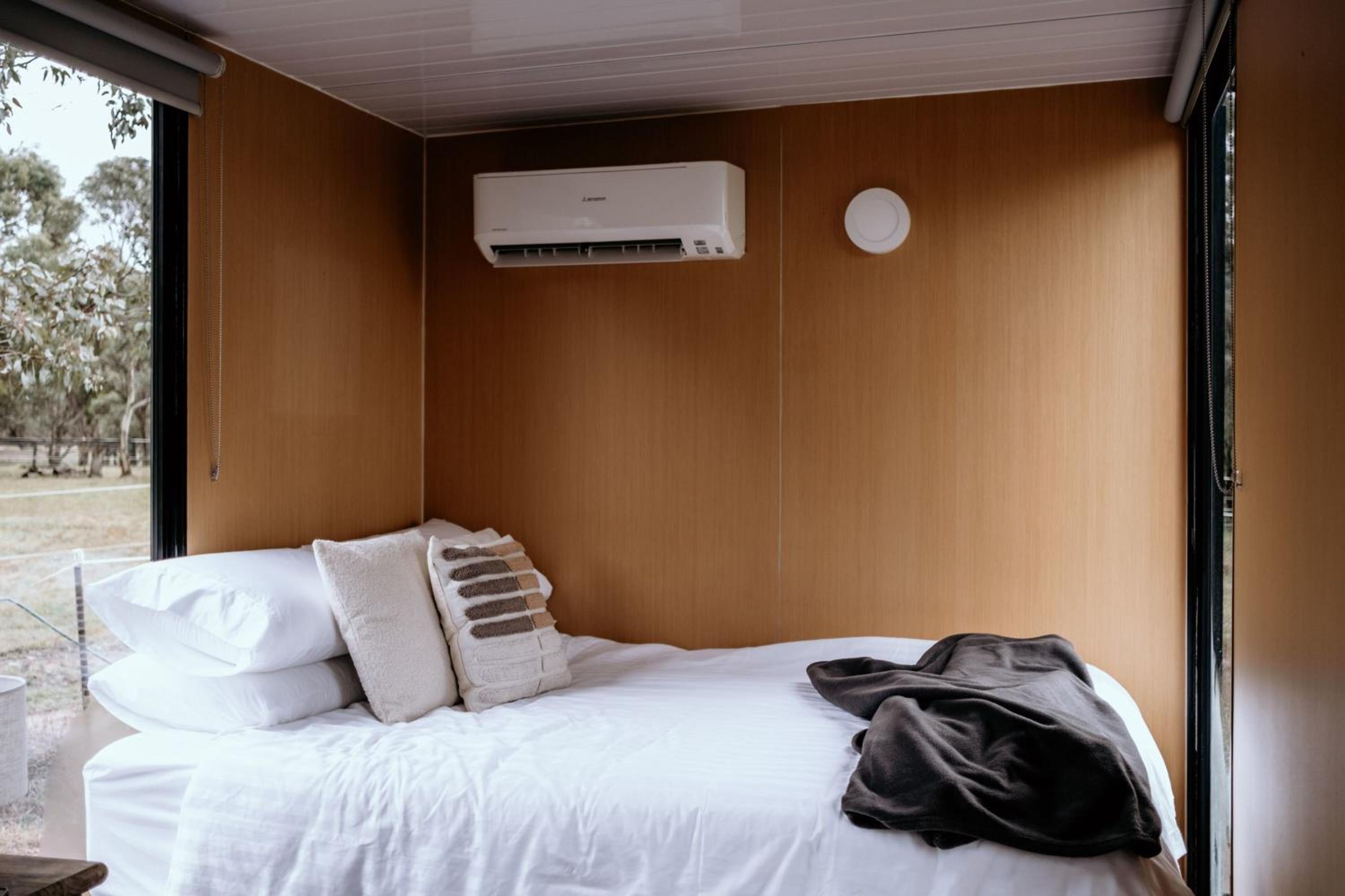 Mobile Home photo 1