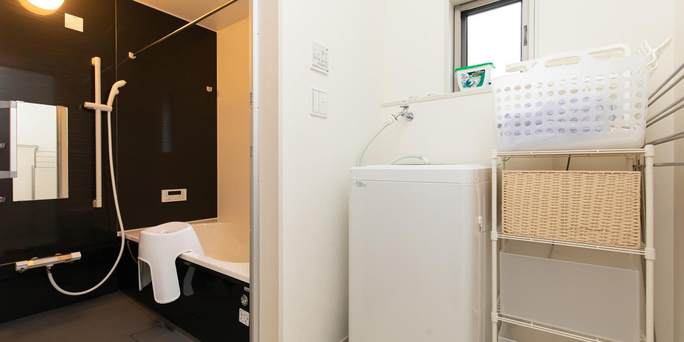 One-Bedroom House - Photo 18