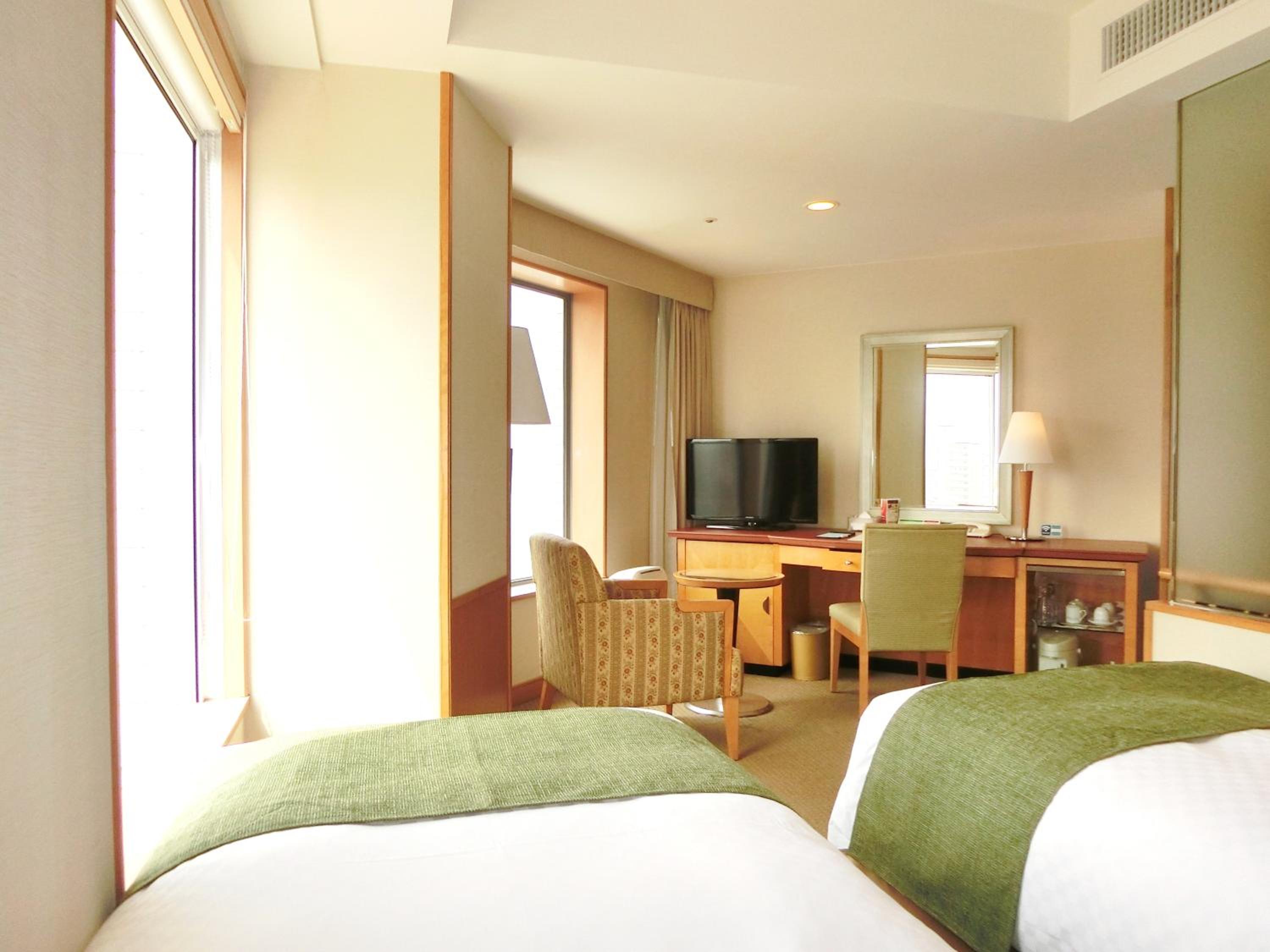 Economy Twin Room - Non-Smoking - Photo 6