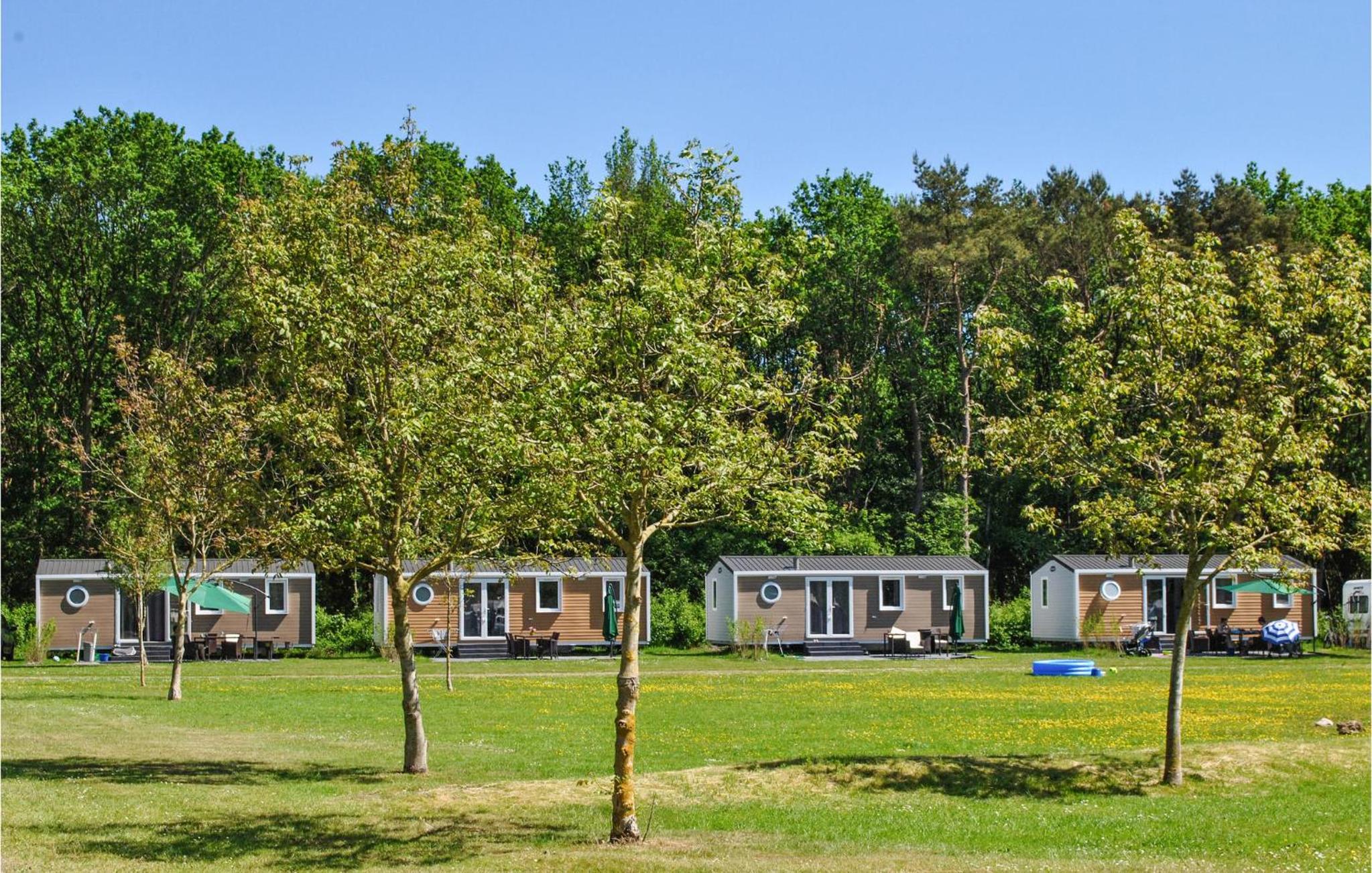 Mobile Home photo 1
