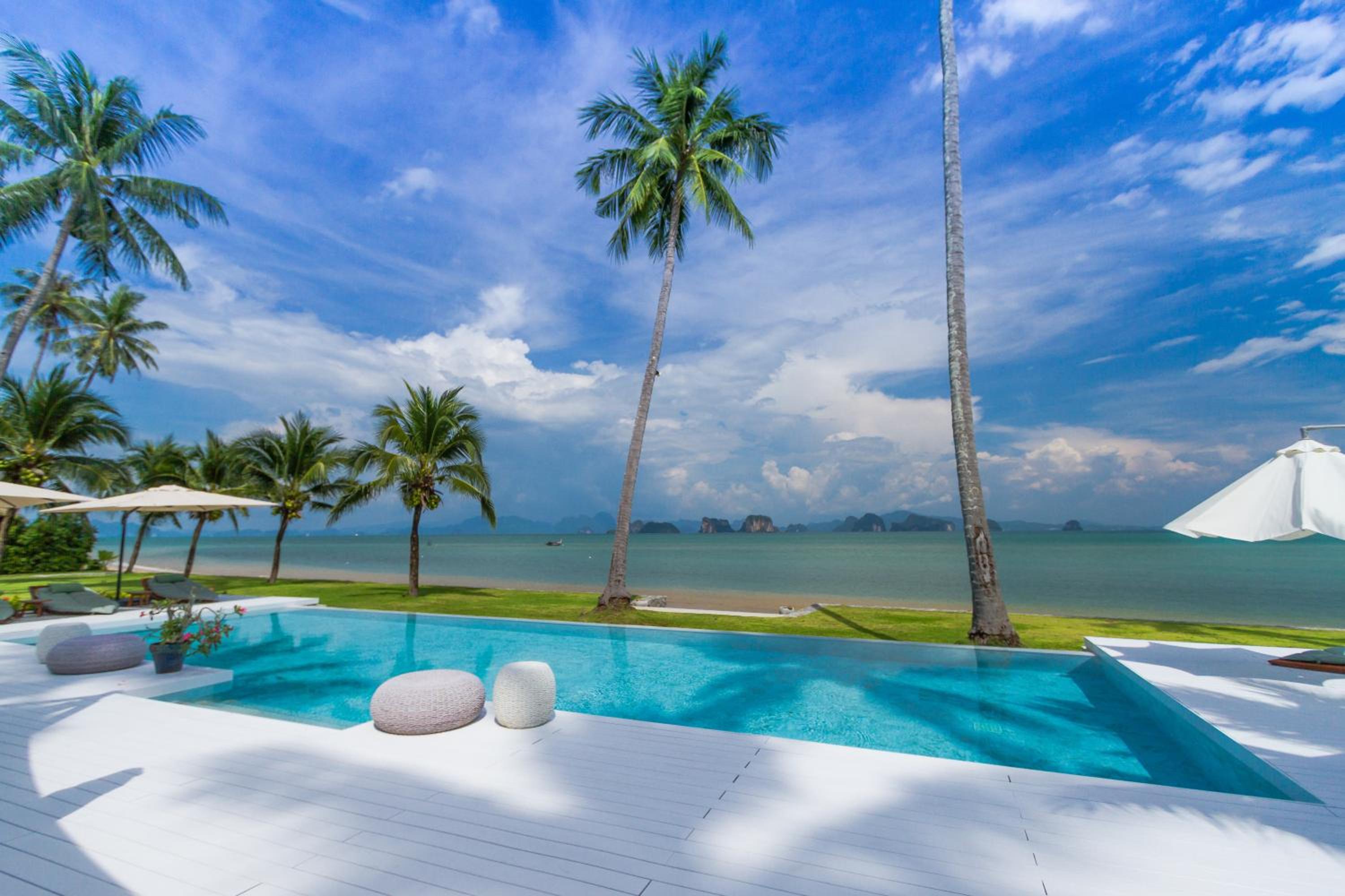 Villa - Beach Front photo 2