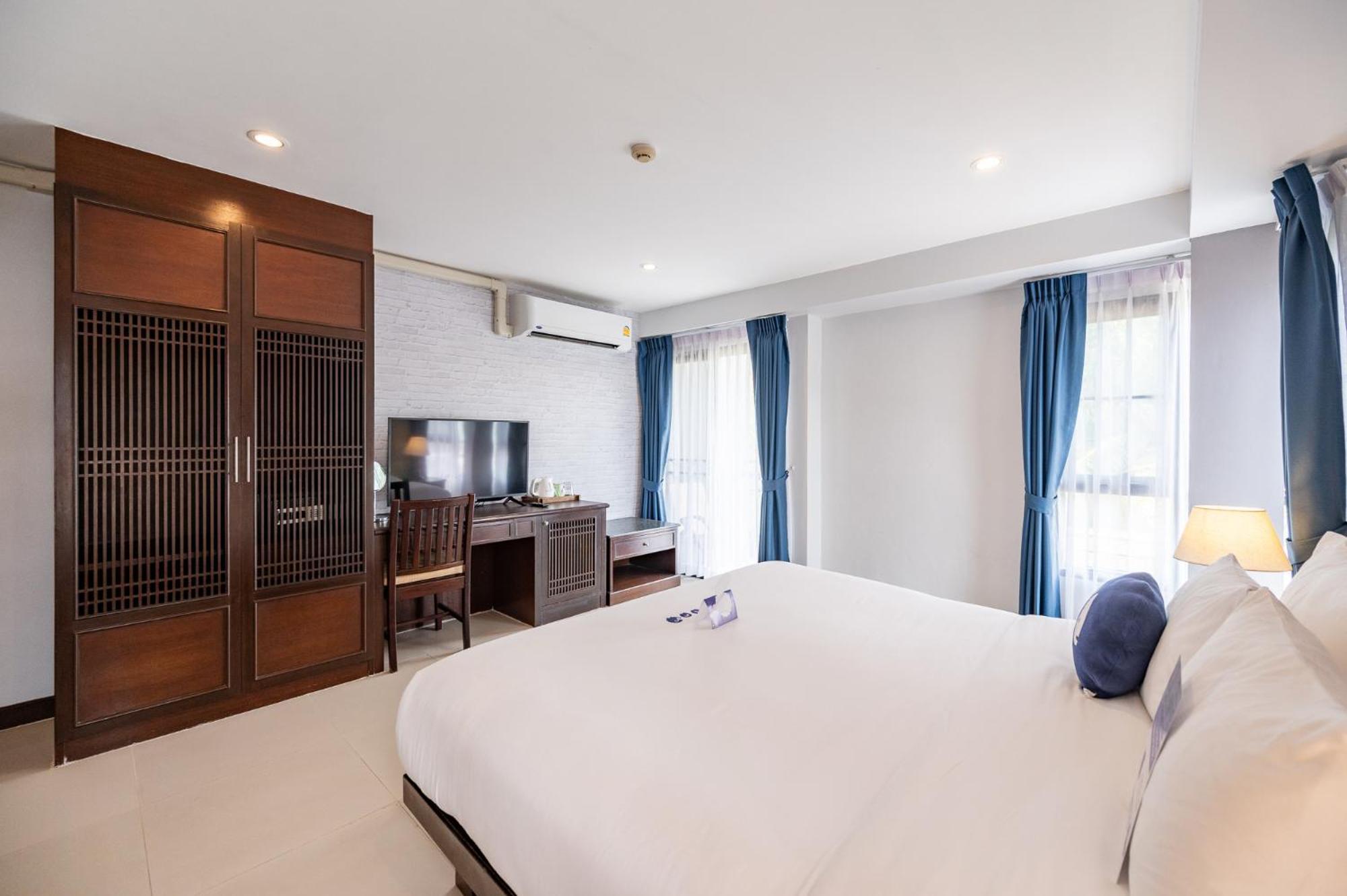 Deluxe Double Room - Photo 7