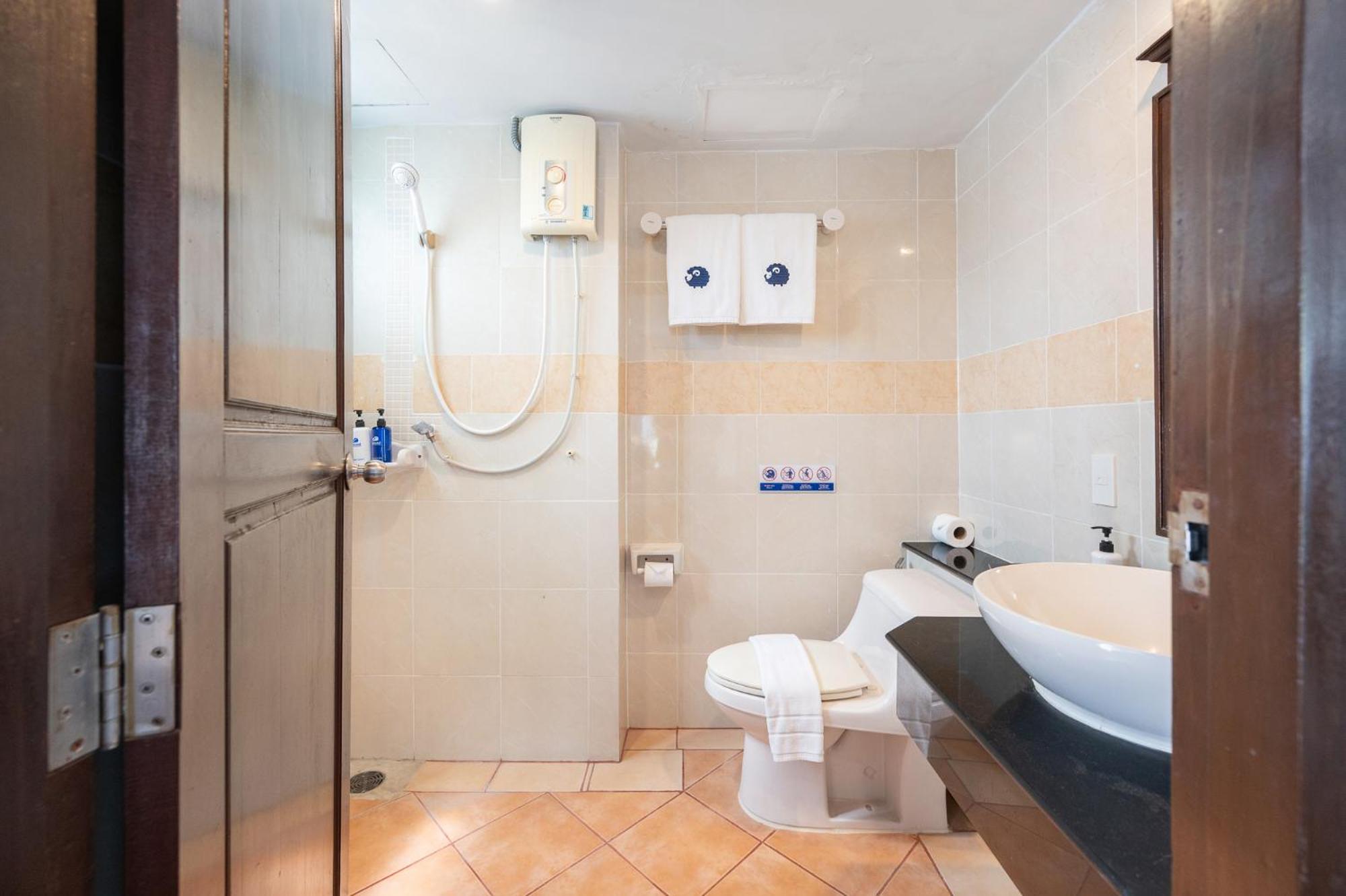 Deluxe Double Room - Photo 2