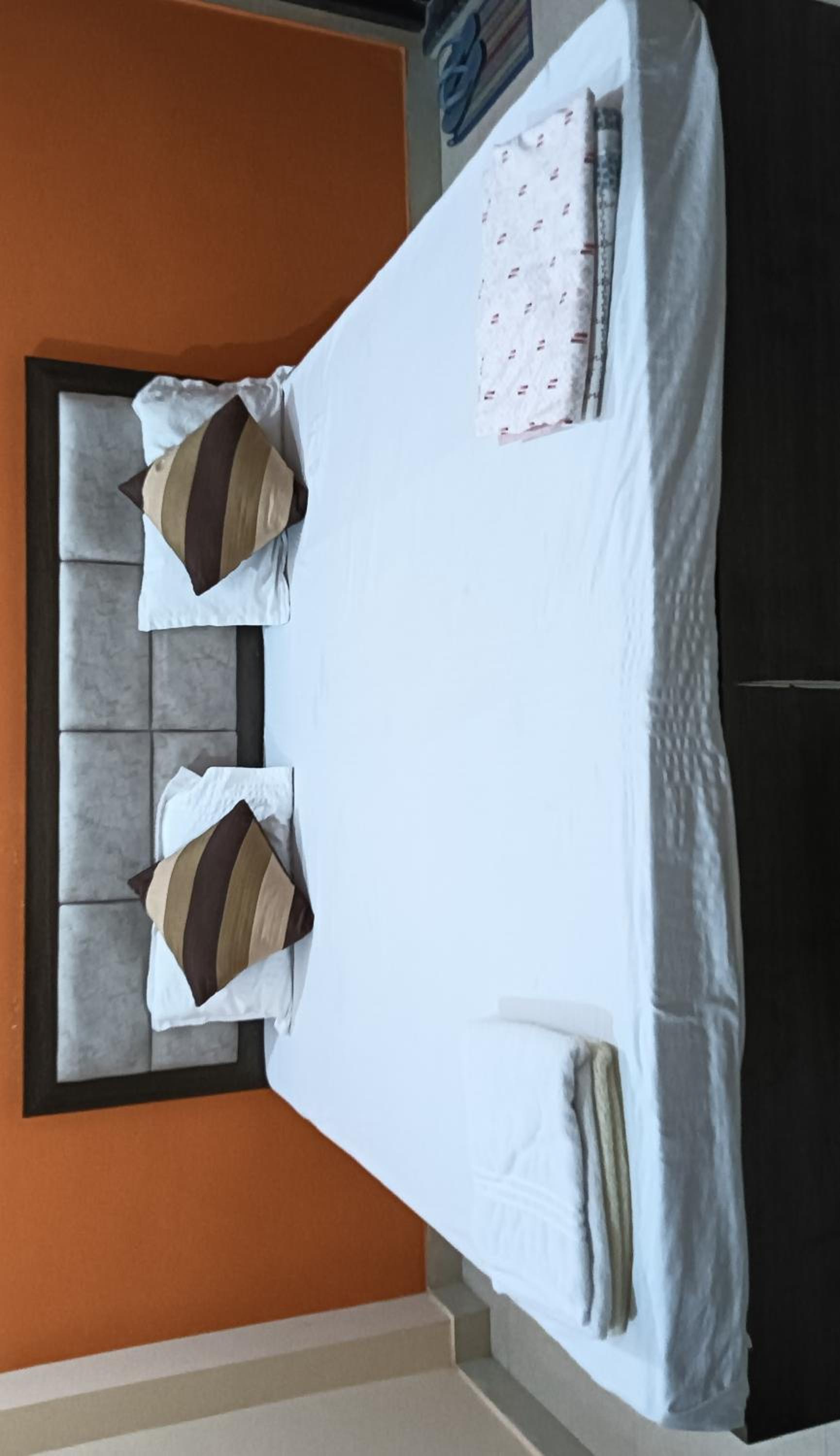 Deluxe King Room photo 1