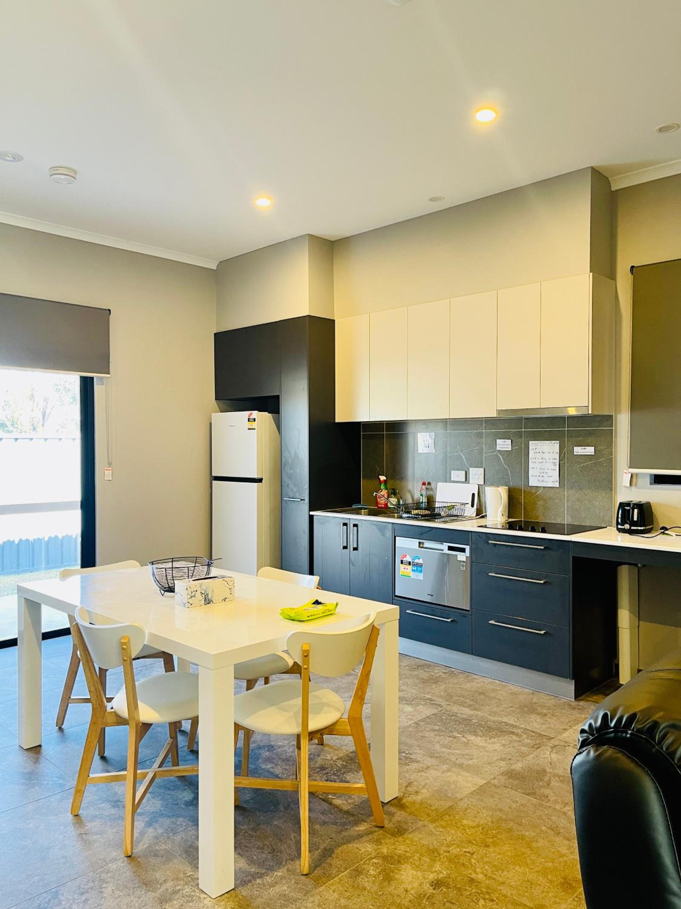 Three-Bedroom House photo 2