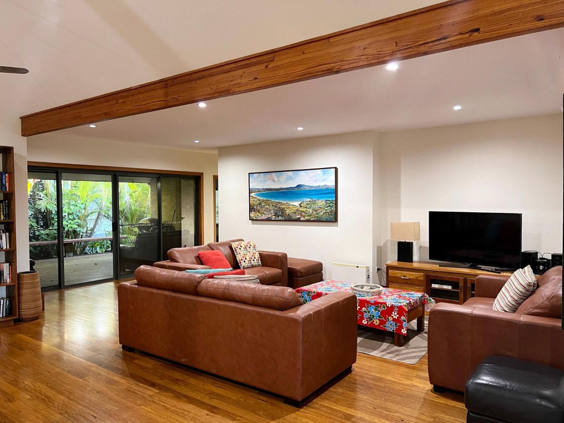 Three-Bedroom House photo 1