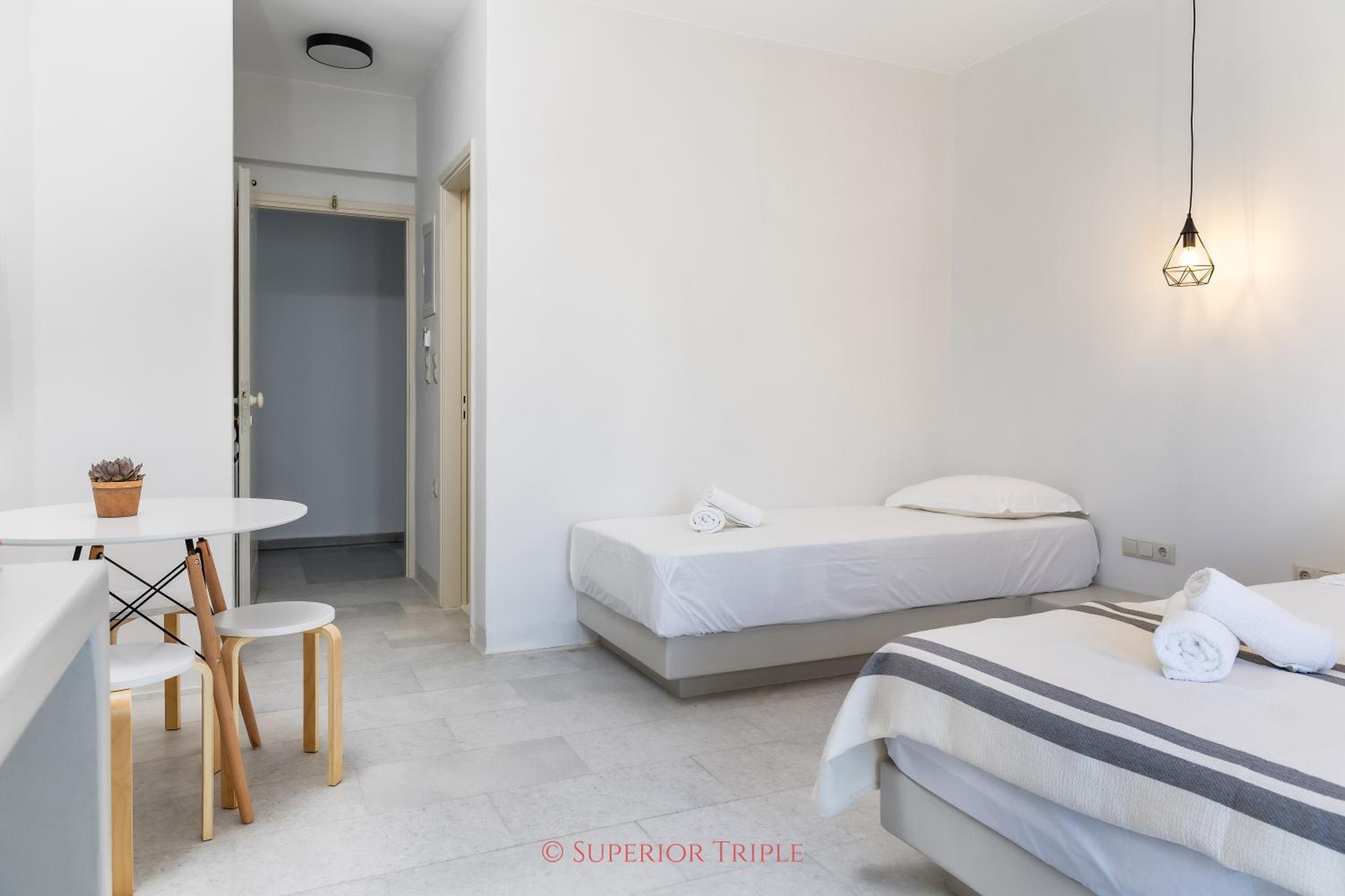 Superior Triple Room - Photo 4