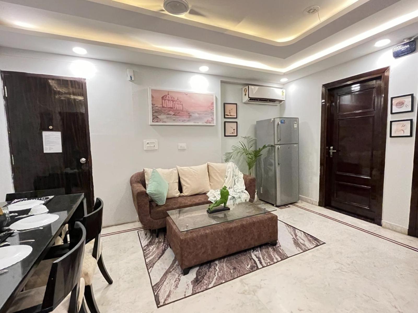 Two-Bedroom Apartment - Photo 11