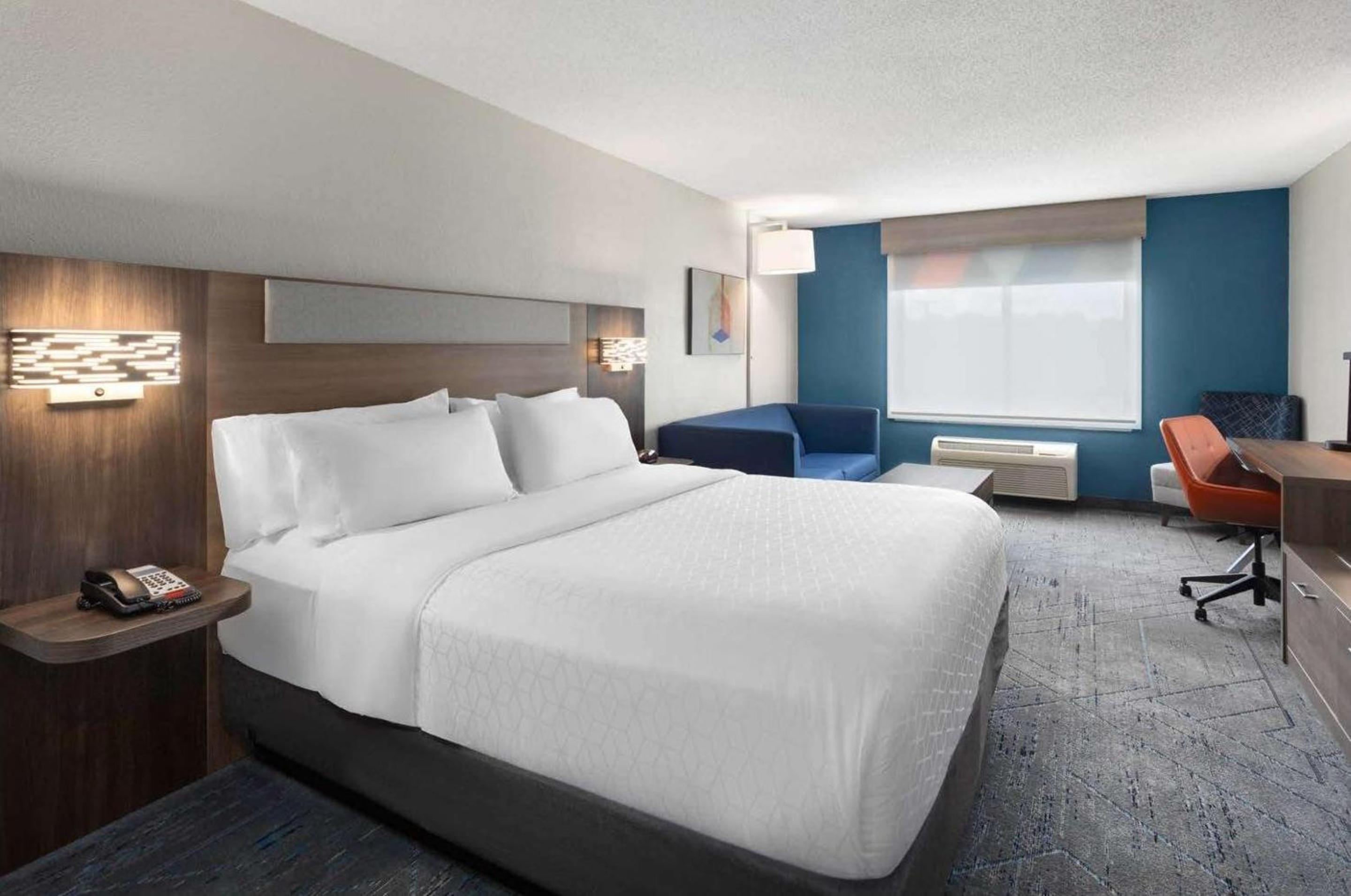 King Suite with Sofa Bed - Photo 1