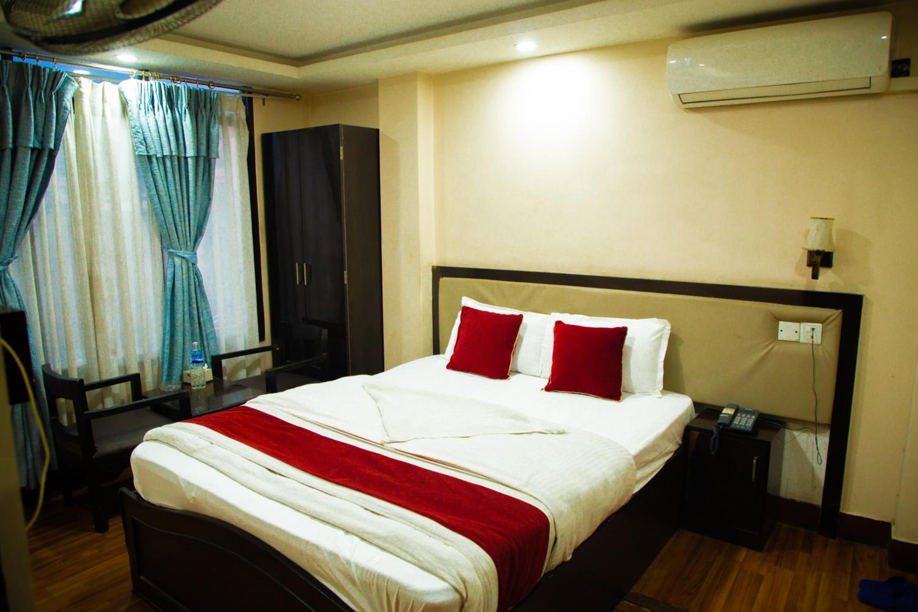 Double Room with Private Bathroom
