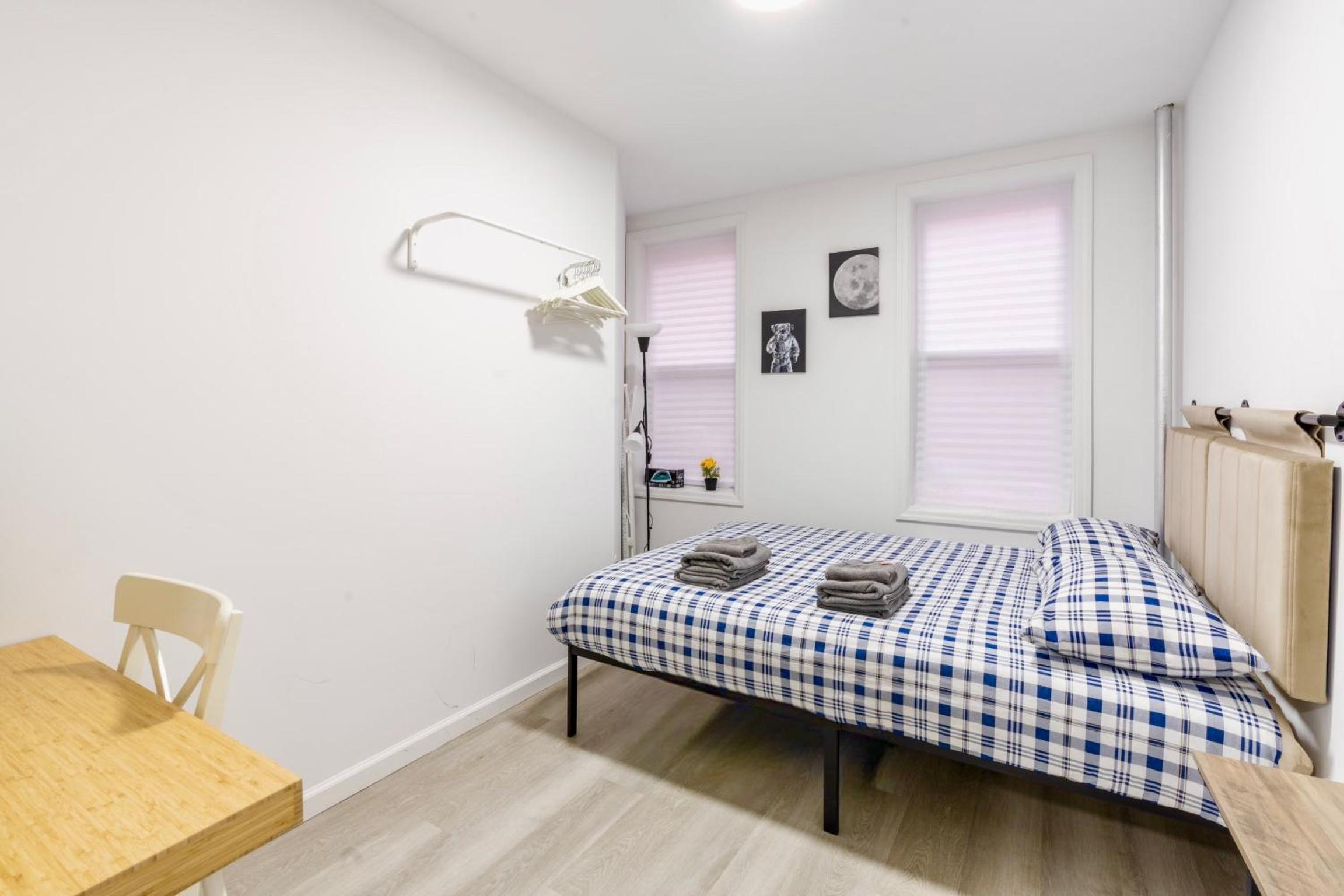 One-Bedroom Apartment photo 3