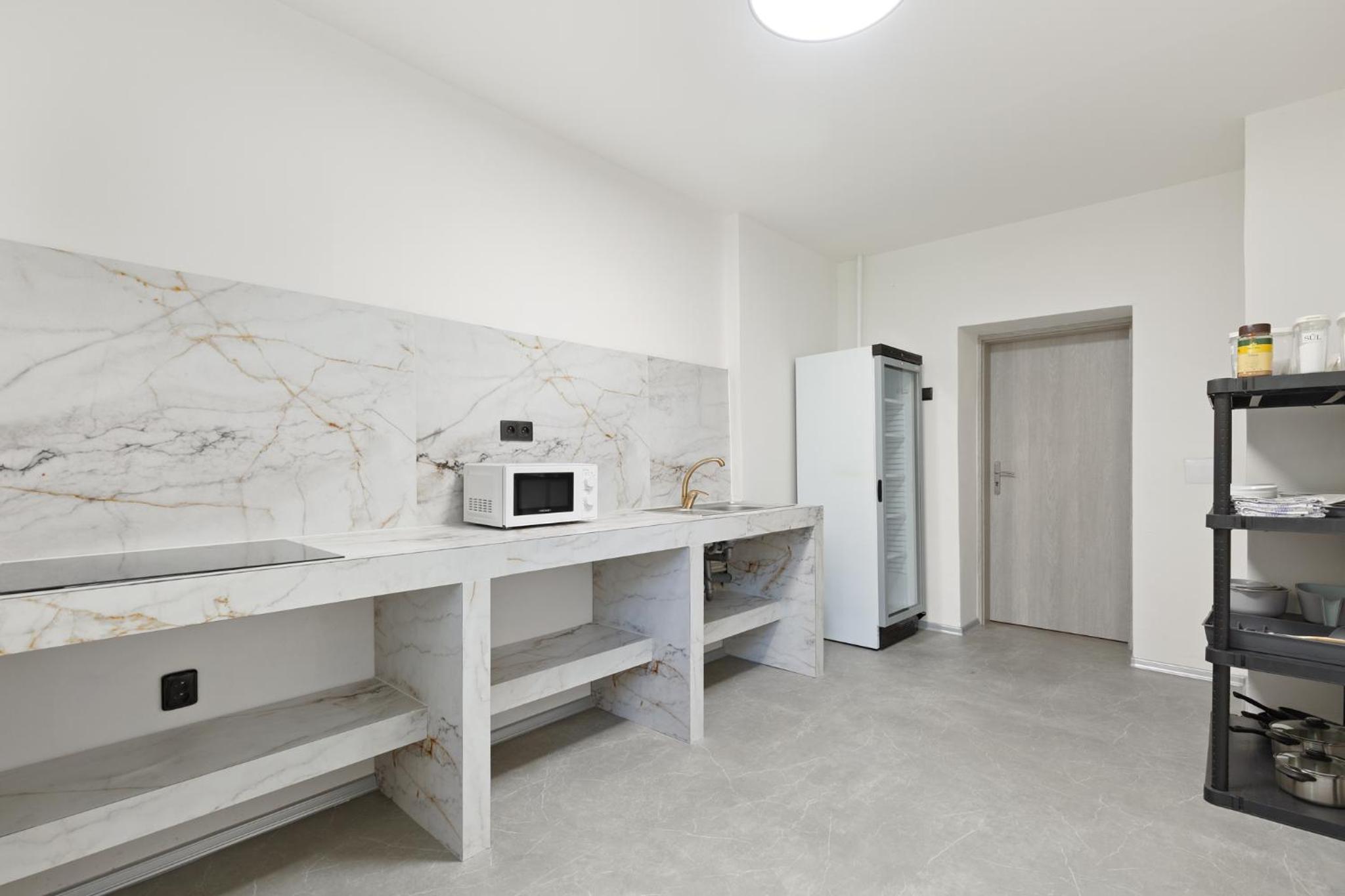 Twin Room - Photo 7