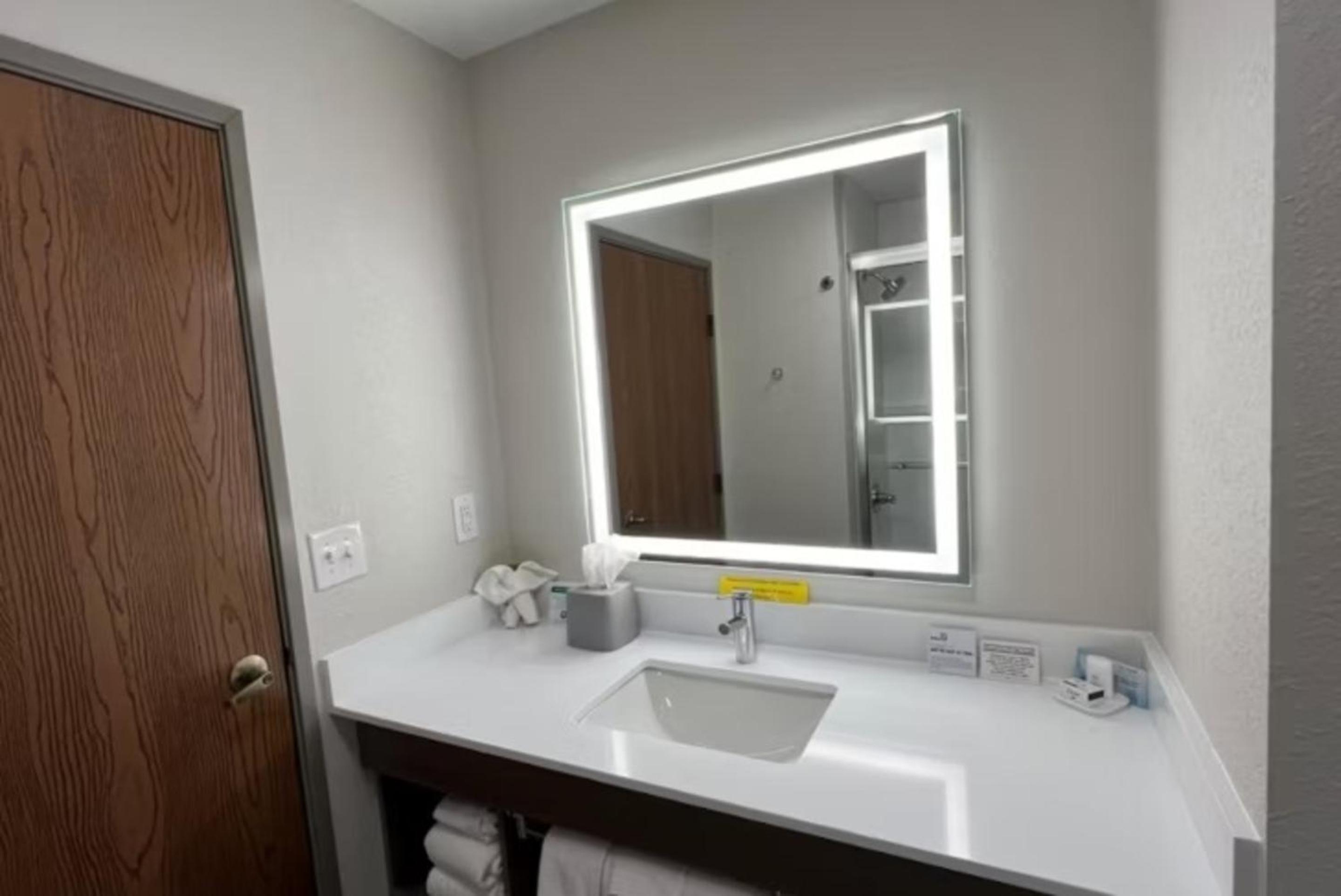 Standard Room - Photo 4