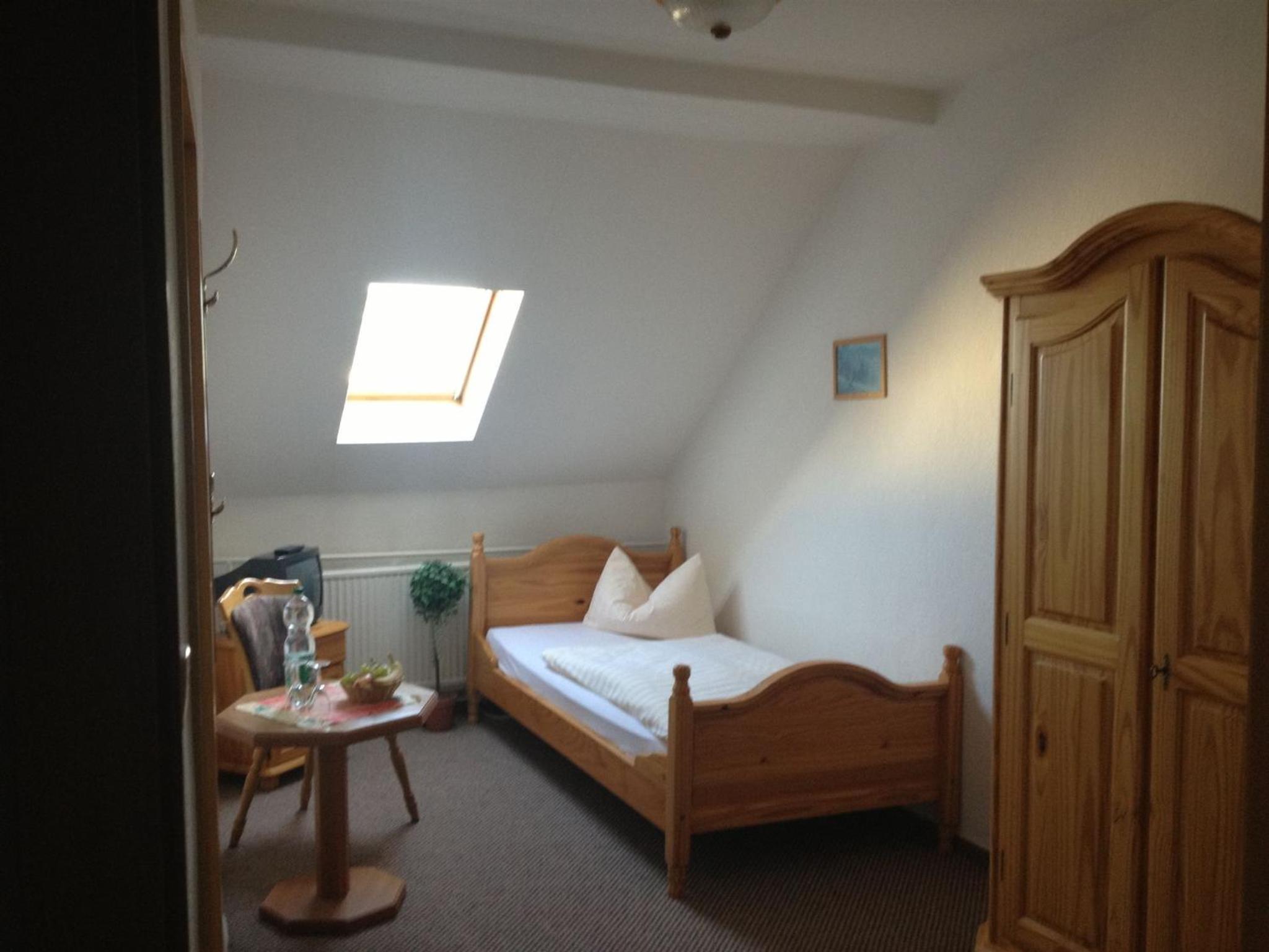 Single Room photo 1