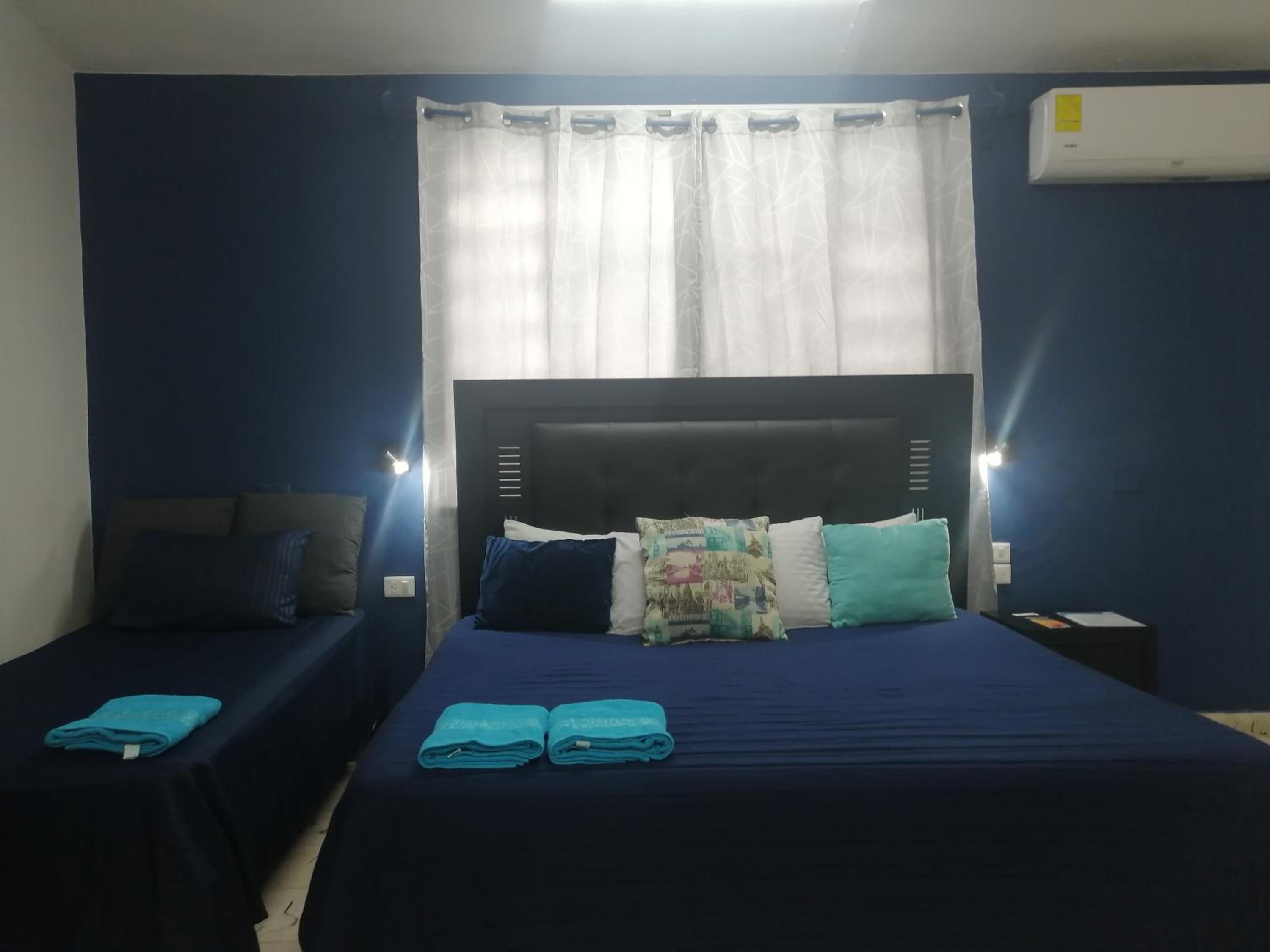 Family Room photo 1