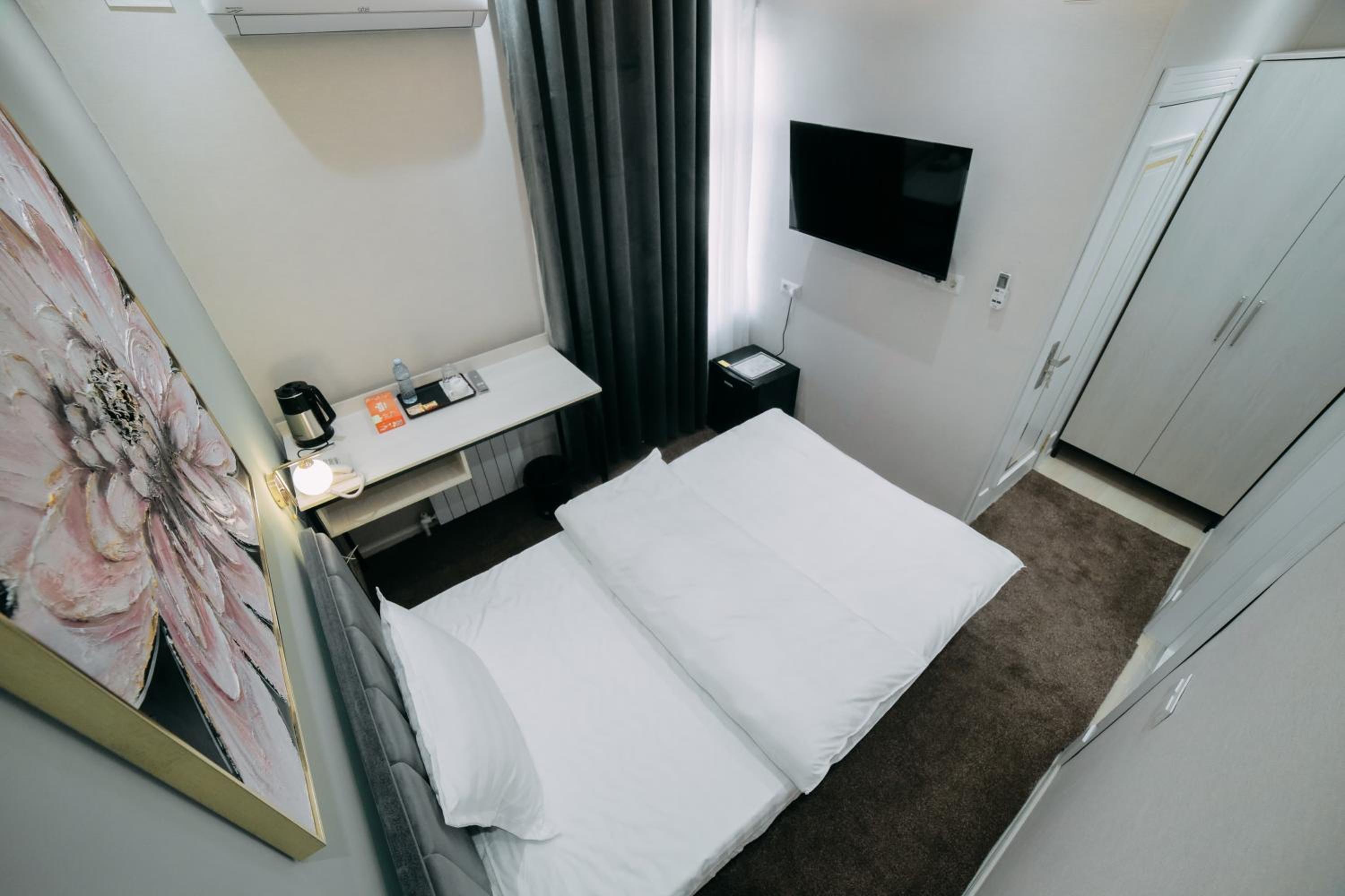 Single Room photo 3