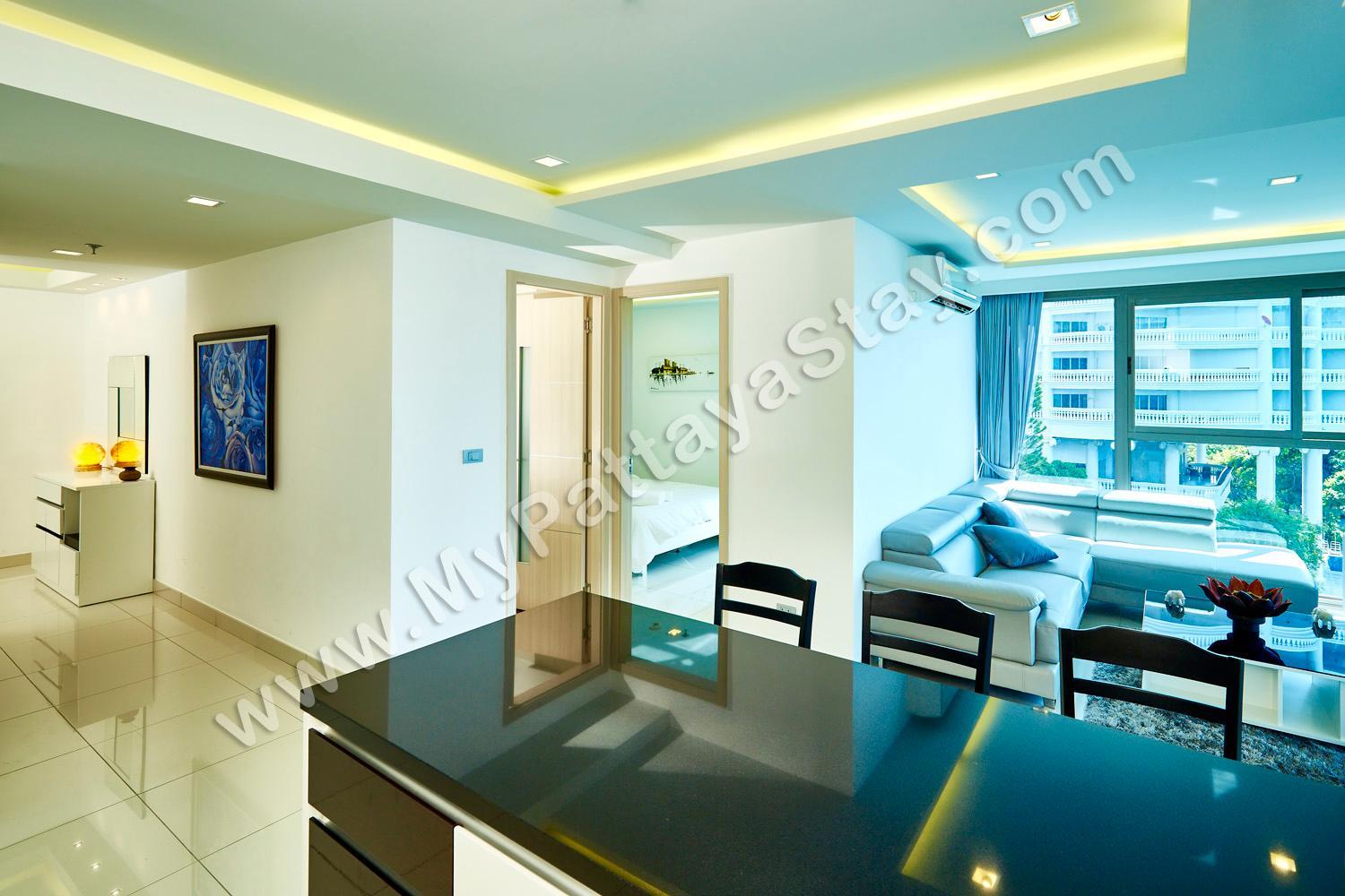 Two-Bedroom Apartment with Sea View (607) photo 1